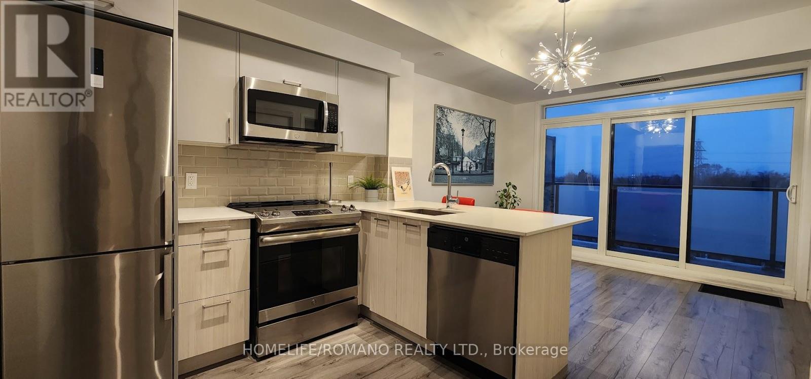 411 - 385 Osler Street, Toronto, Ontario  M6N 0B2 - Photo 9 - W12966240