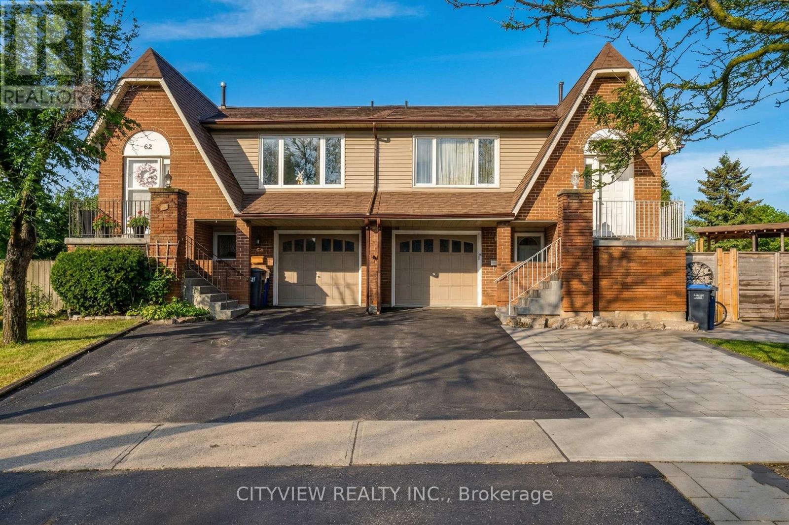 64 Foxacre Row, Brampton, Ontario  L6V 3P5 - Photo 6 - W12966242