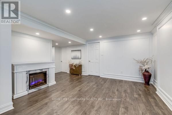 538 Fourth Line, Oakville, Ontario  L6L 5A7 - Photo 10 - W12966248