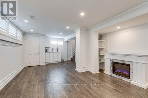 538 Fourth Line, Oakville, Ontario  L6L 5A7 - Photo 9 - W12966248