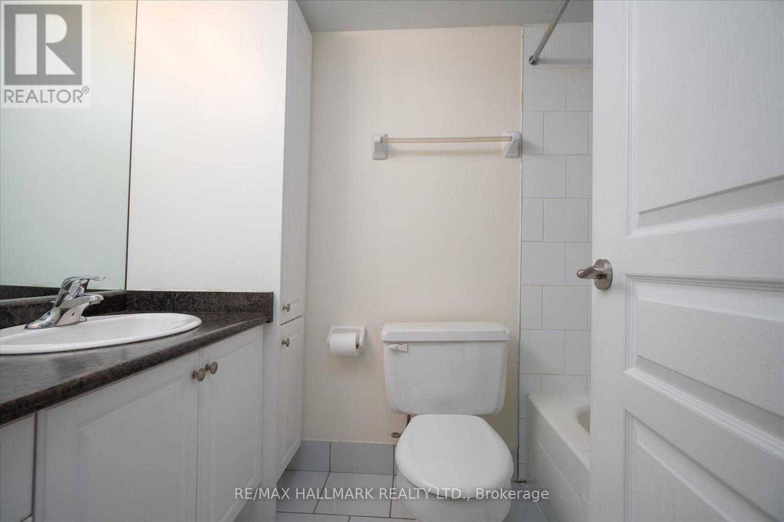 1905 - 2045 Lakeshore Boulevard W, Toronto, Ontario  M8V 2Z6 - Photo 16 - W12966296