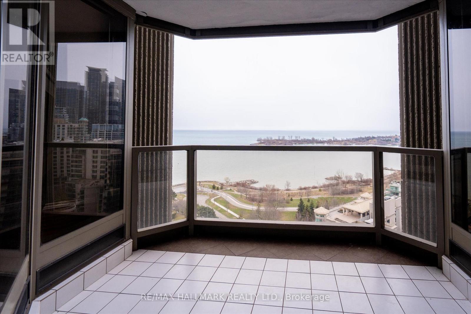 1905 - 2045 Lakeshore Boulevard W, Toronto, Ontario  M8V 2Z6 - Photo 19 - W12966296