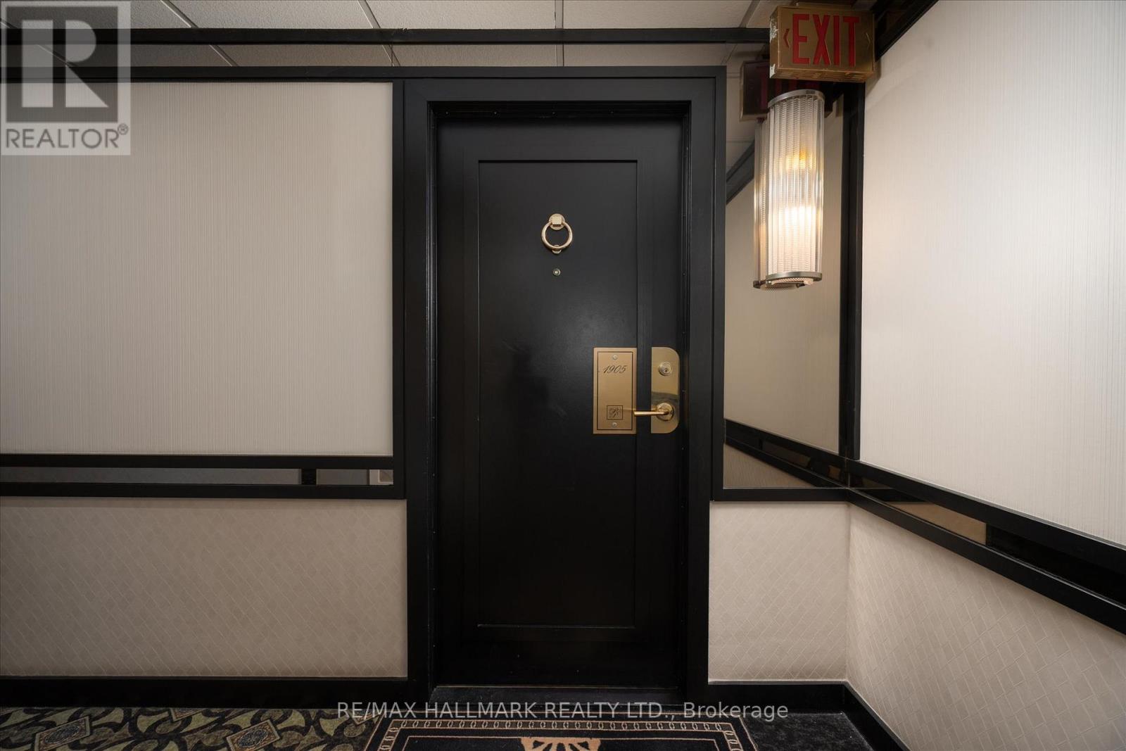 1905 - 2045 Lakeshore Boulevard W, Toronto, Ontario  M8V 2Z6 - Photo 3 - W12966296