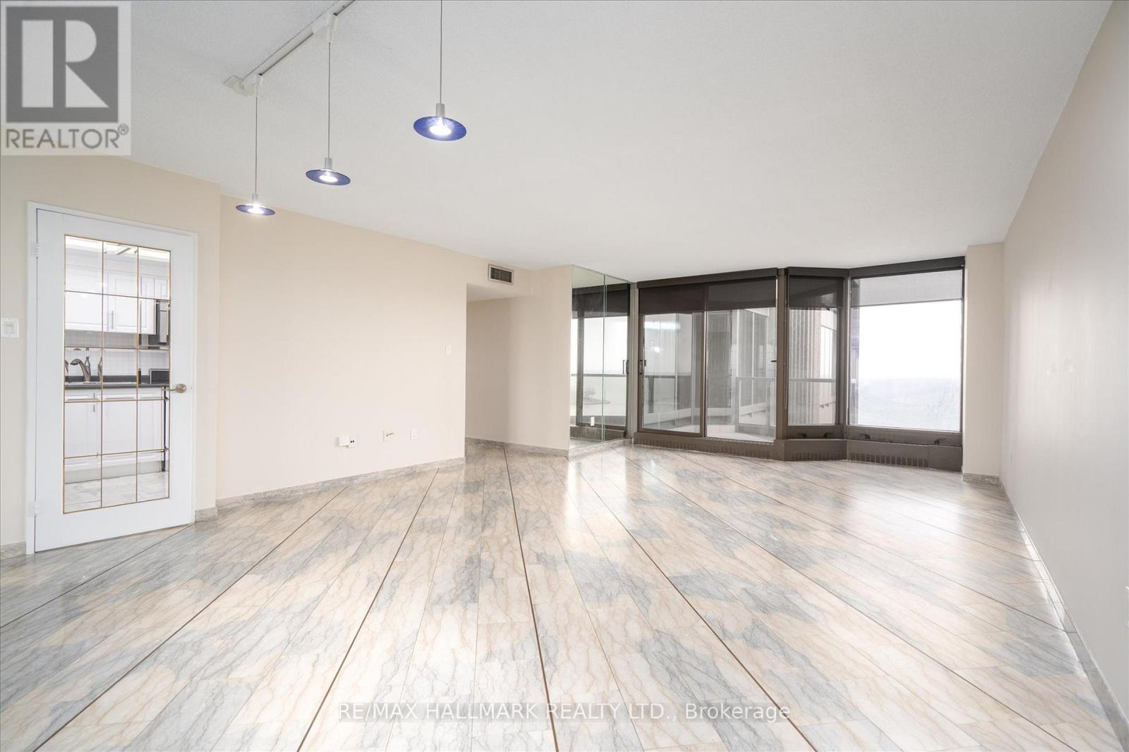 1905 - 2045 Lakeshore Boulevard W, Toronto, Ontario  M8V 2Z6 - Photo 7 - W12966296