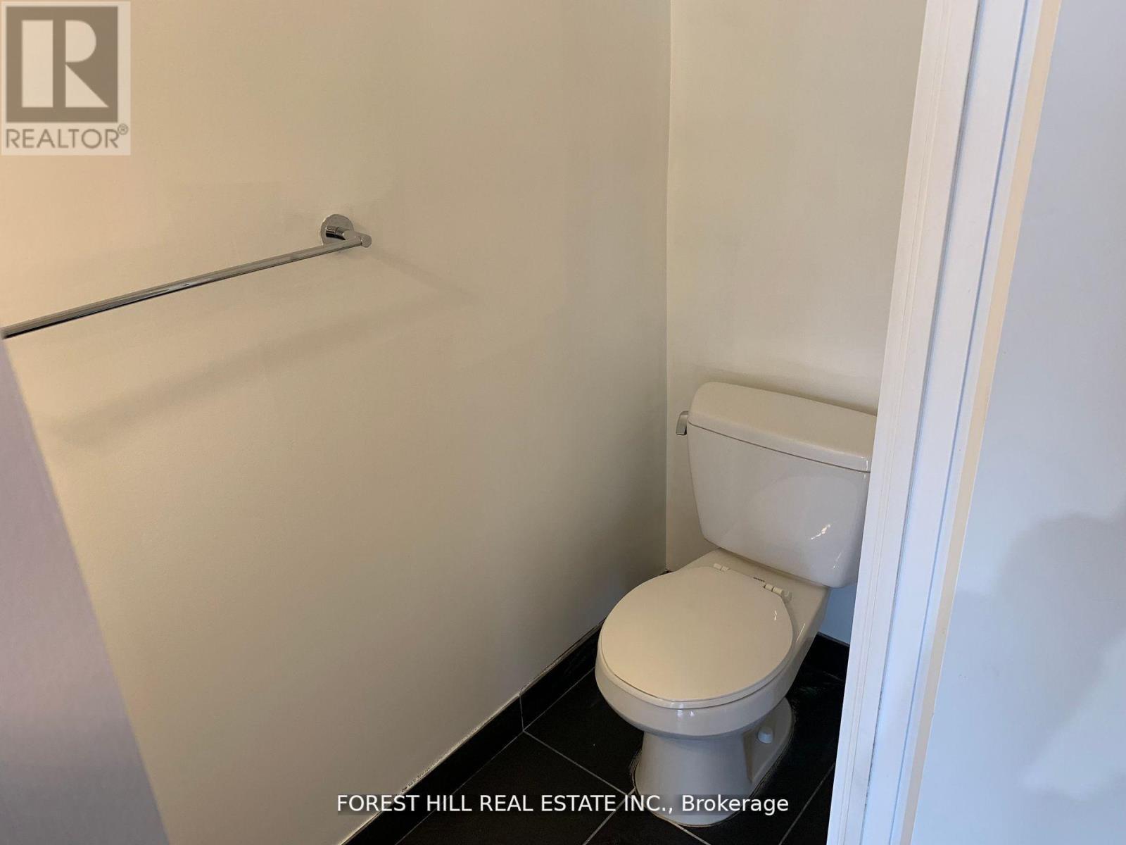 1305 - 105 Queensway Avenue, Toronto, Ontario  M6S 5B5 - Photo 13 - W12966300