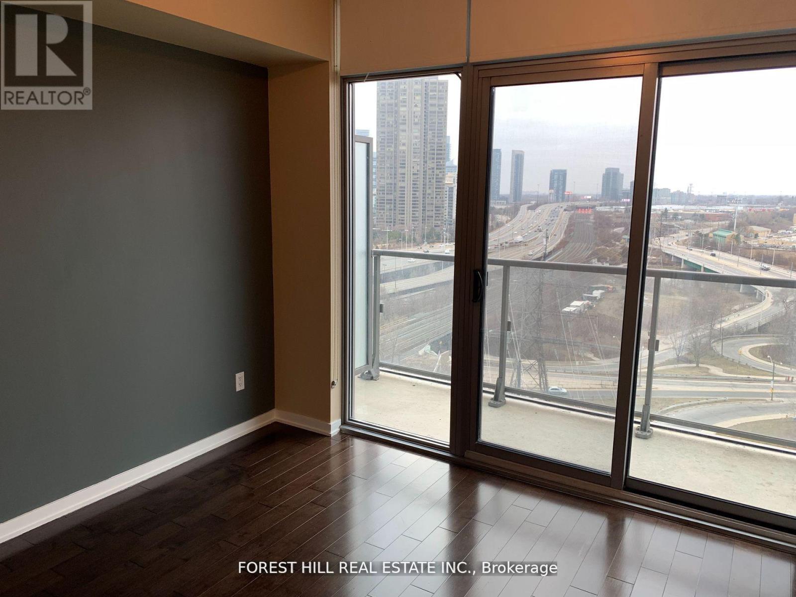 1305 - 105 Queensway Avenue, Toronto, Ontario  M6S 5B5 - Photo 5 - W12966300