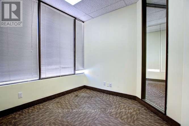 103 - 5660 Mcadam Road, Mississauga, Ontario  L4T 1T2 - Photo 17 - W12966306