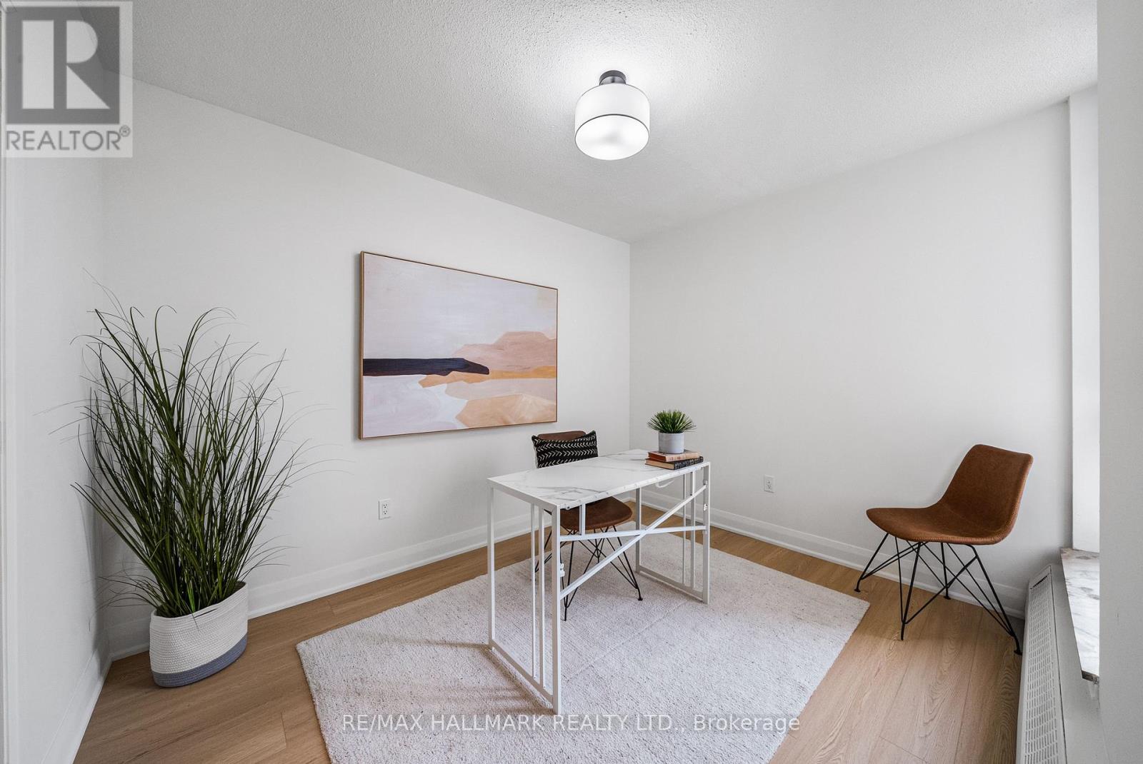 209 - 35 Ormskirk Avenue, Toronto, Ontario  M6S 1A8 - Photo 14 - W12966314