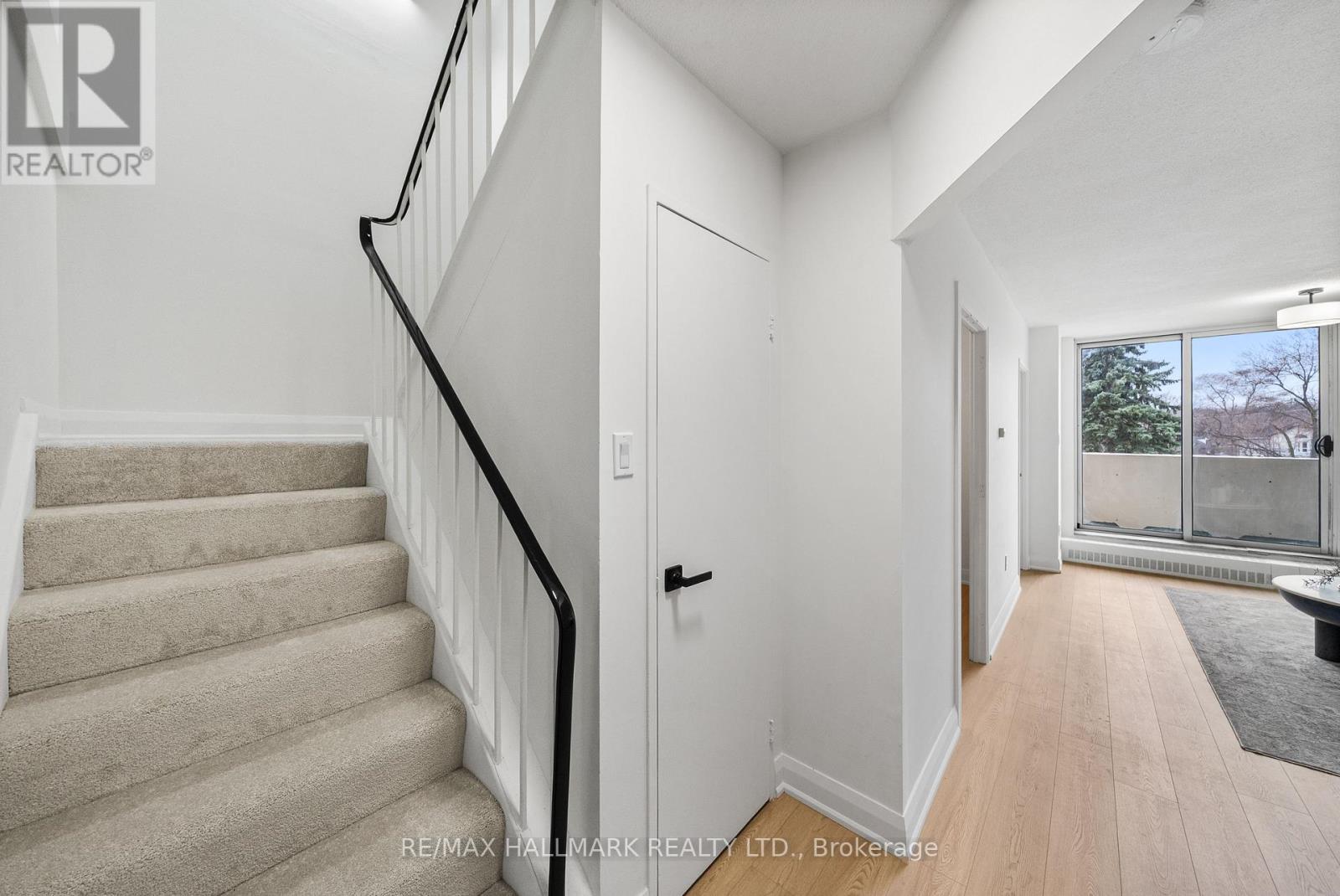 209 - 35 Ormskirk Avenue, Toronto, Ontario  M6S 1A8 - Photo 15 - W12966314