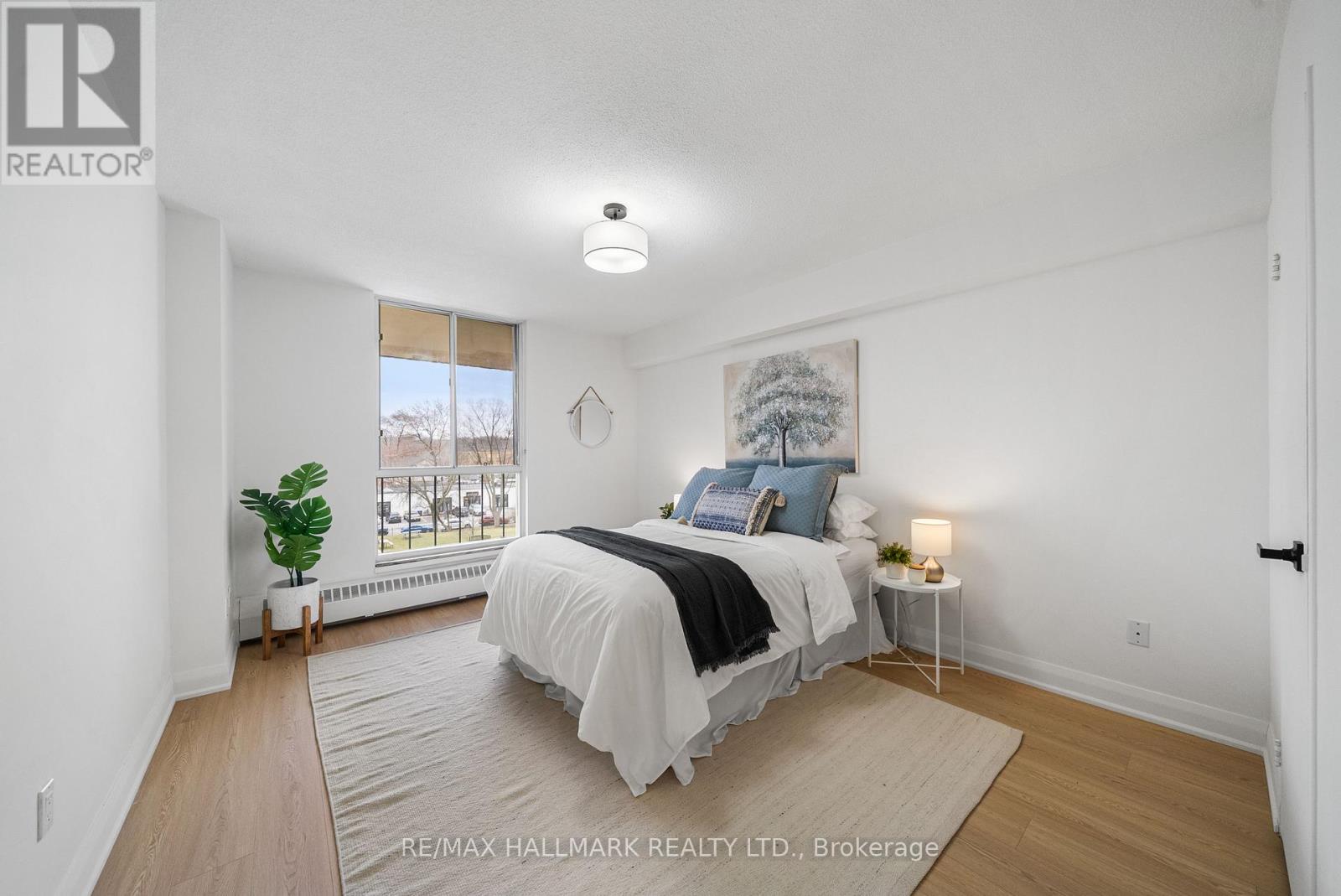 209 - 35 Ormskirk Avenue, Toronto, Ontario  M6S 1A8 - Photo 16 - W12966314