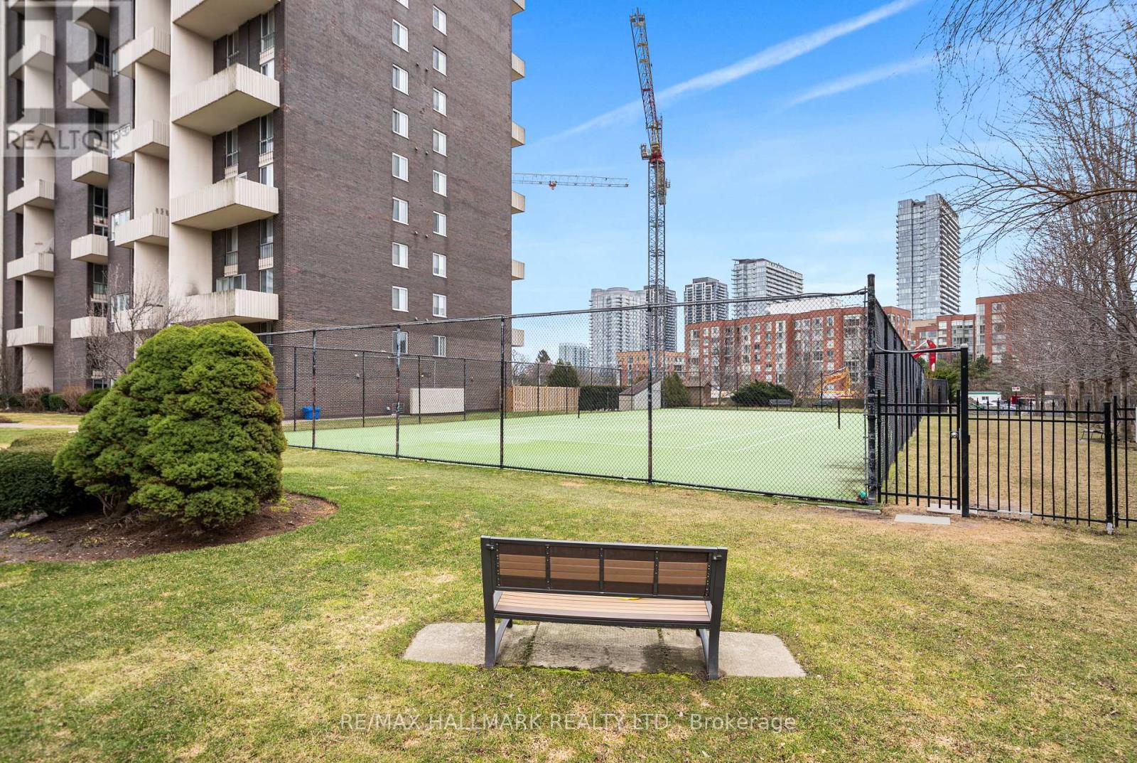 209 - 35 Ormskirk Avenue, Toronto, Ontario  M6S 1A8 - Photo 29 - W12966314