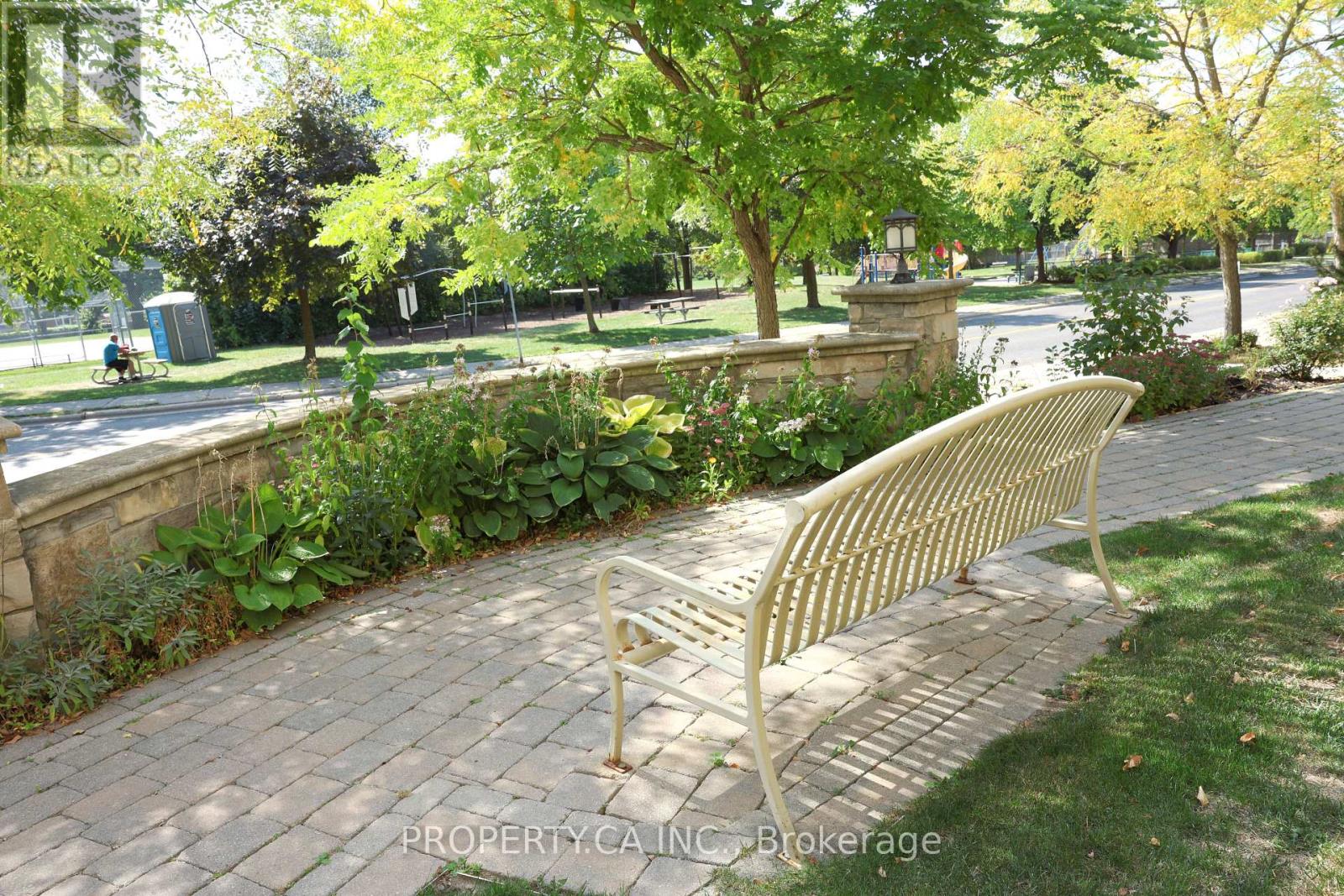 303 - 60 Gulliver Road, Toronto, Ontario  M6M 2M6 - Photo 28 - W12966346