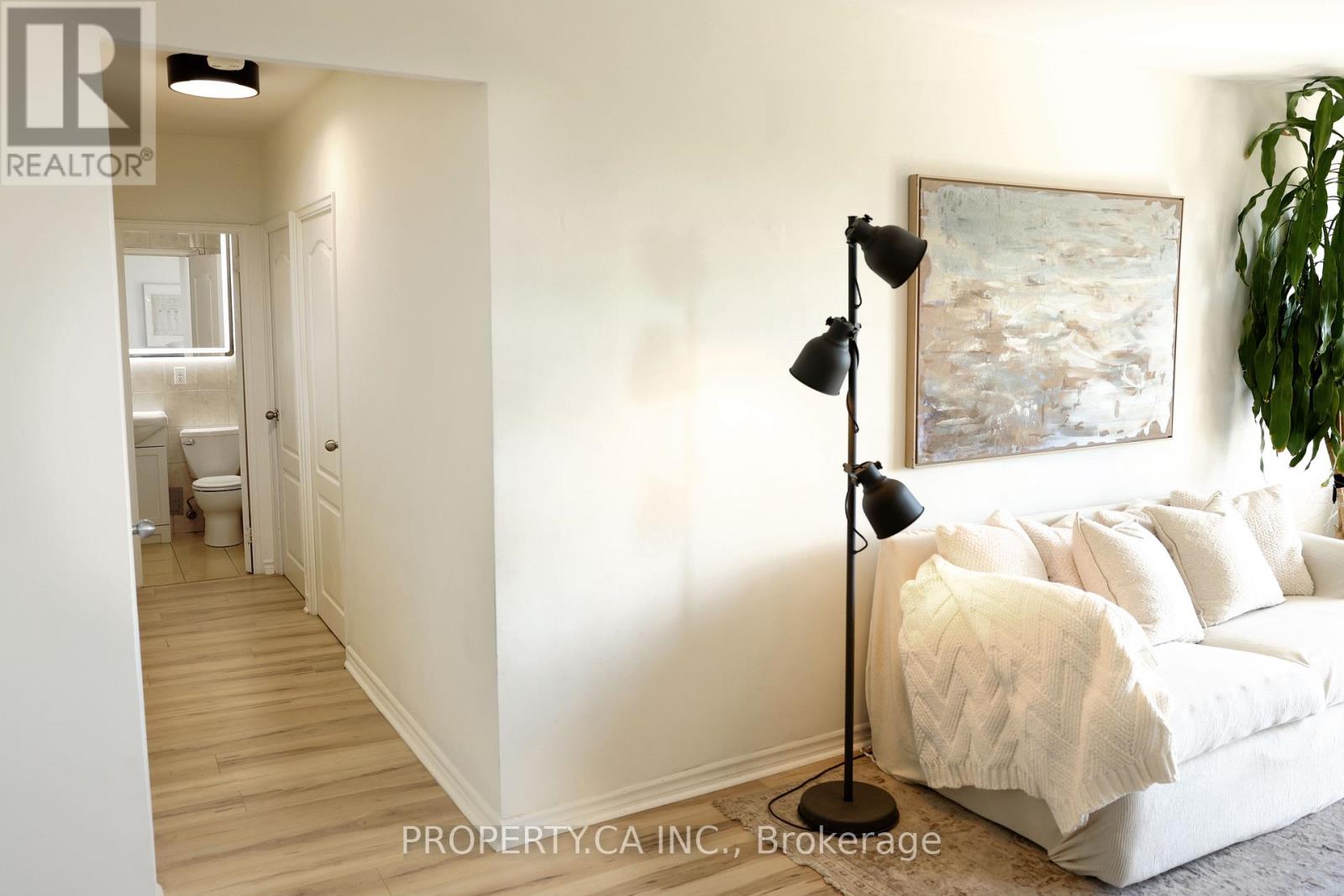 303 - 60 Gulliver Road, Toronto, Ontario  M6M 2M6 - Photo 8 - W12966346