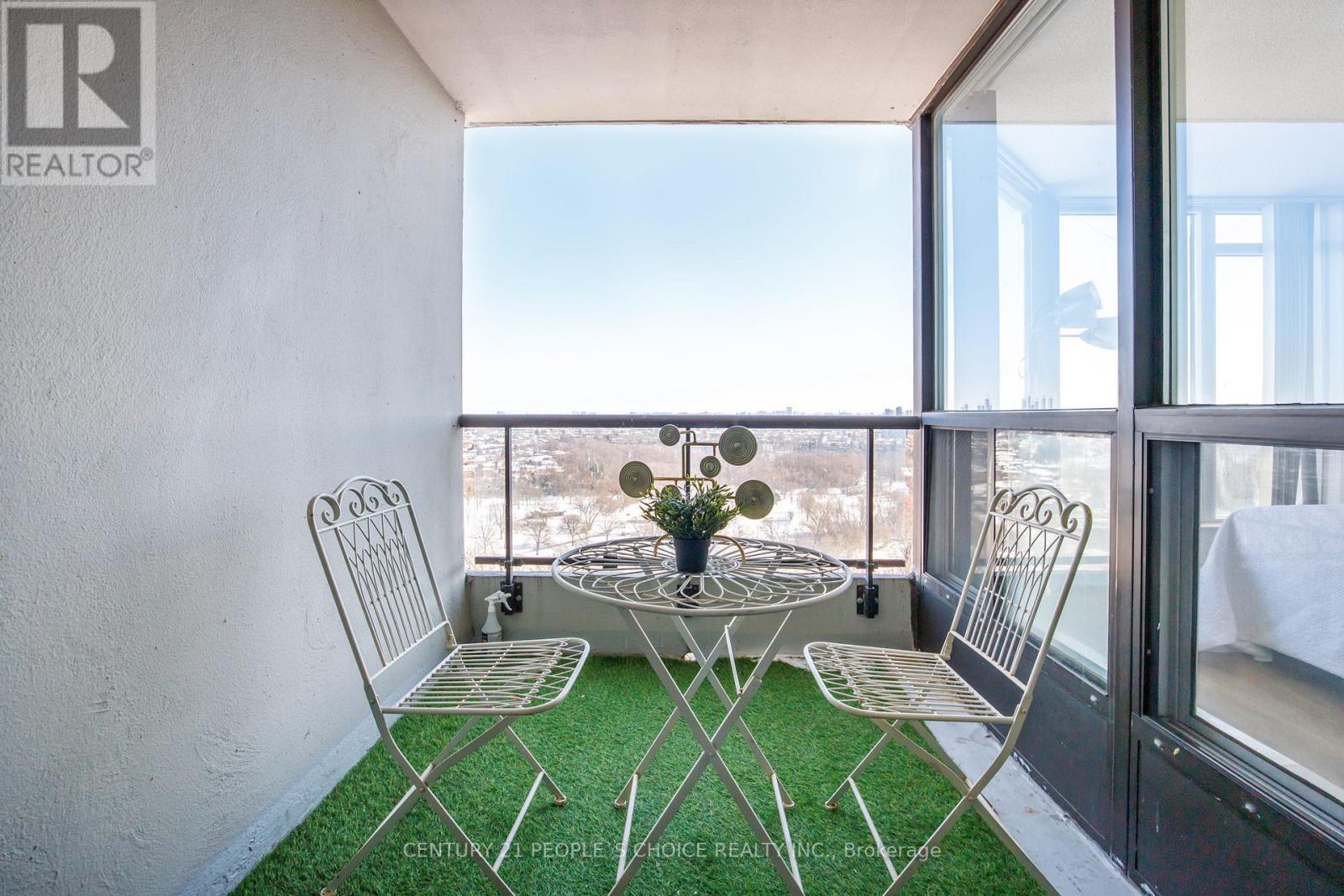 1605 - 3 Rowntree Road, Toronto, Ontario  M9V 5G8 - Photo 25 - W12966368