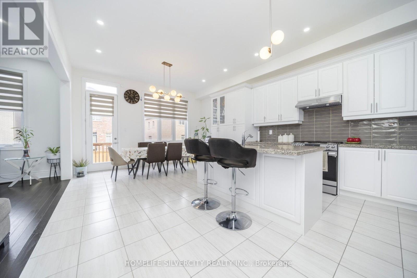 23 Lost Hollow Road, Caledon, Ontario  L7C 4E5 - Photo 11 - W12966446