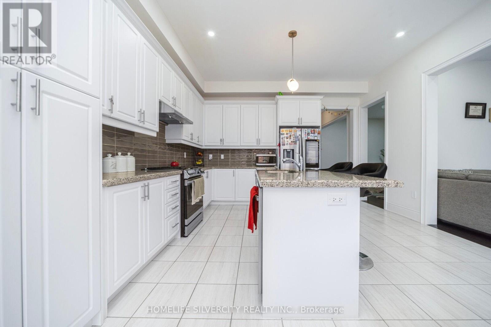 23 Lost Hollow Road, Caledon, Ontario  L7C 4E5 - Photo 13 - W12966446