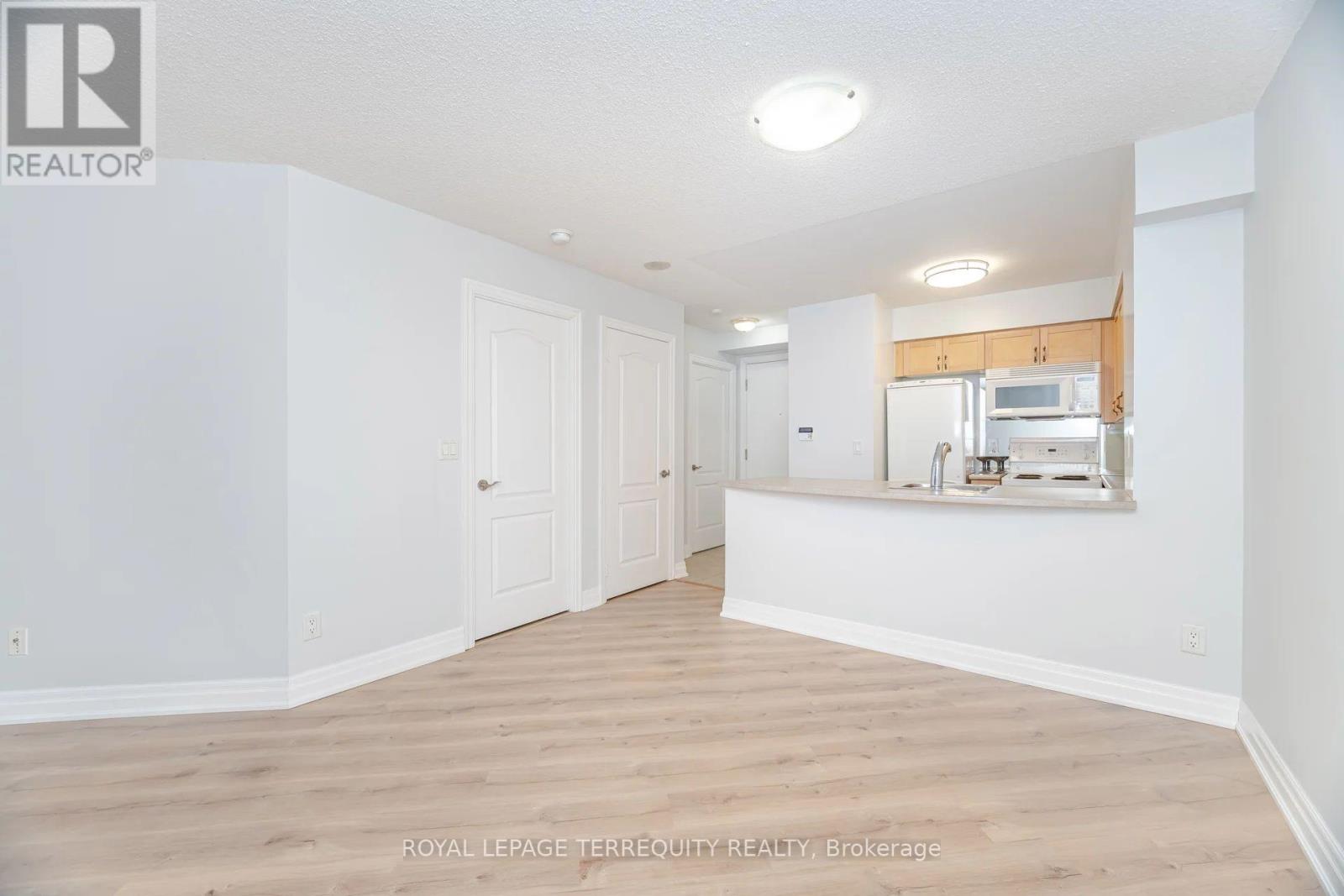 710 - 2121 Lake Shore Boulevard W, Toronto, Ontario  M8V 4E9 - Photo 19 - W12966450