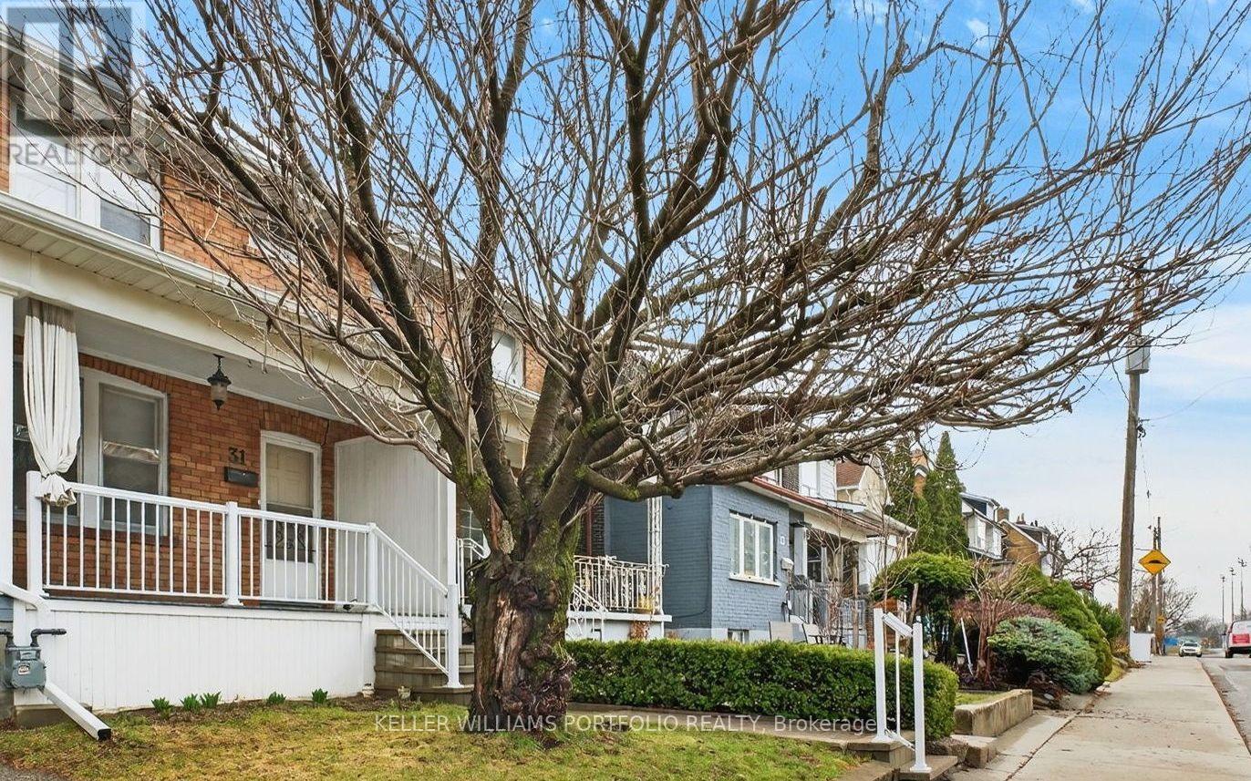 31 MCROBERTS AVENUE, toronto (corso italia-davenport), Ontario