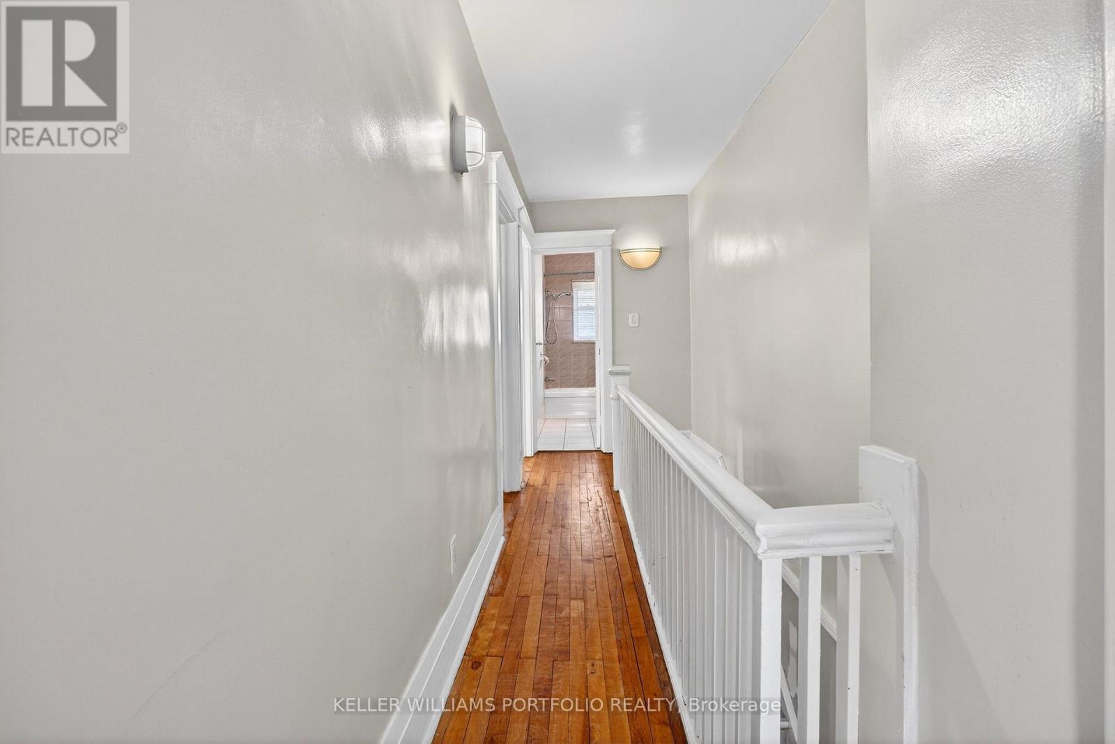 31 Mcroberts Avenue, Toronto, Ontario  M6E 4P3 - Photo 13 - W12966498