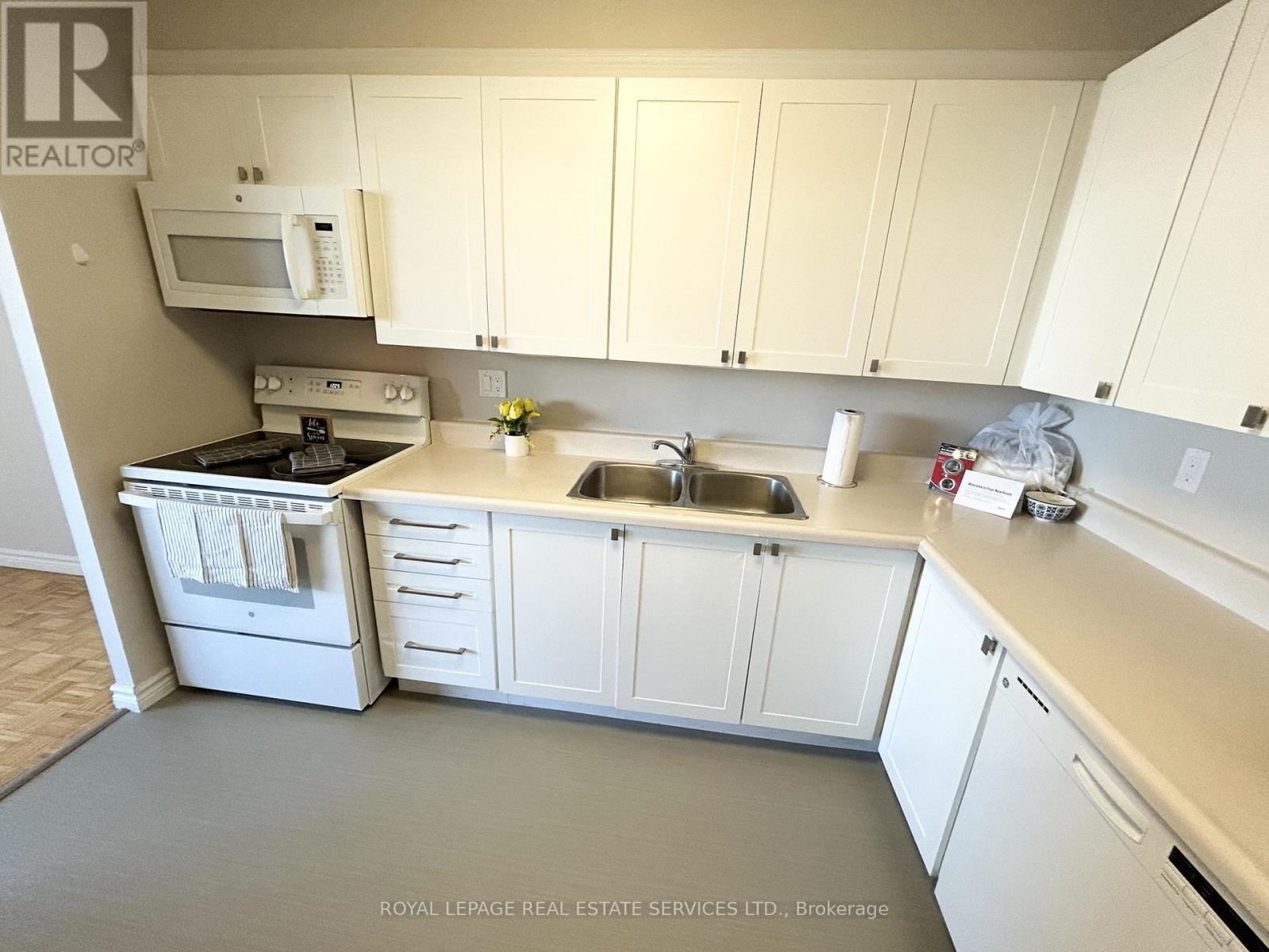 809 - 62 Park Avenue, Halton Hills, Ontario  L7G 4Z1 - Photo 7 - W12966524