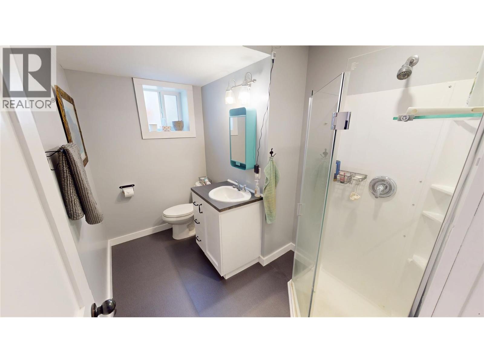 1105 10th Street S, Cranbrook, British Columbia V1C 1T1 - Photo 24 - 10382339