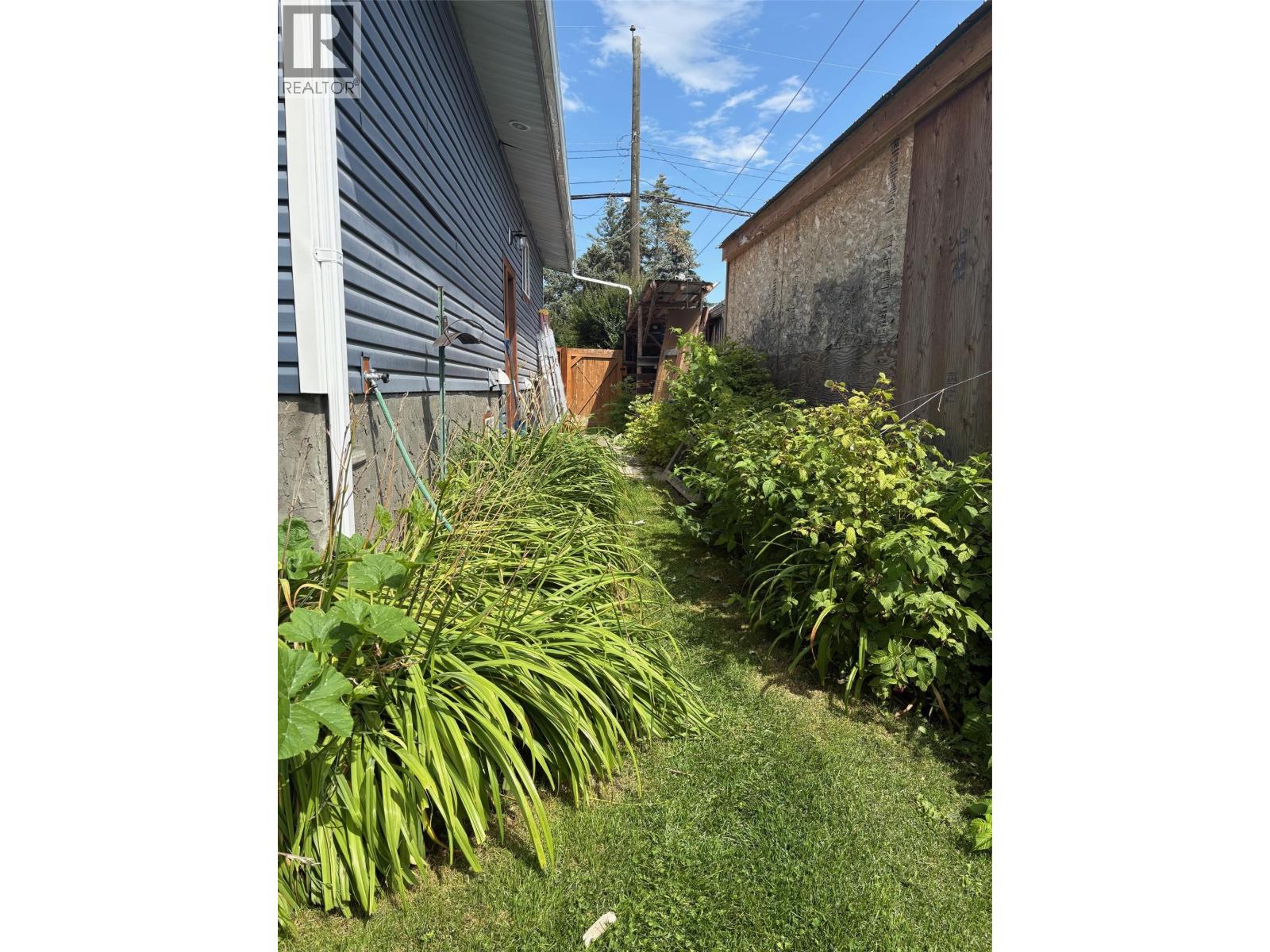 1105 10th Street S, Cranbrook, British Columbia V1C 1T1 - Photo 30 - 10382339