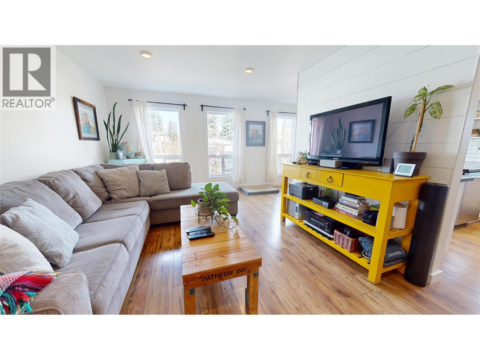 1105 10th Street S, Cranbrook, British Columbia V1C 1T1 - Photo 6 - 10382339