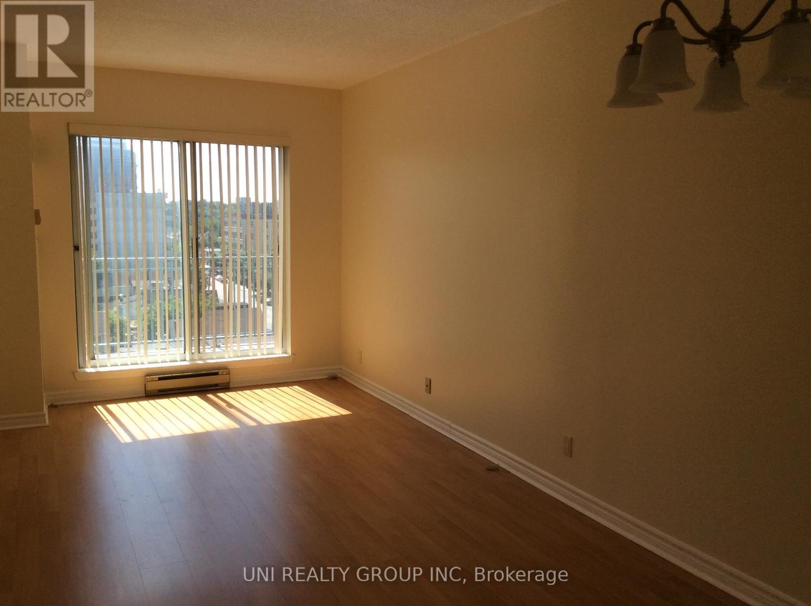 910 - 45 Holland Avenue, Ottawa, Ontario  K1Y 4S3 - Photo 11 - X12950084