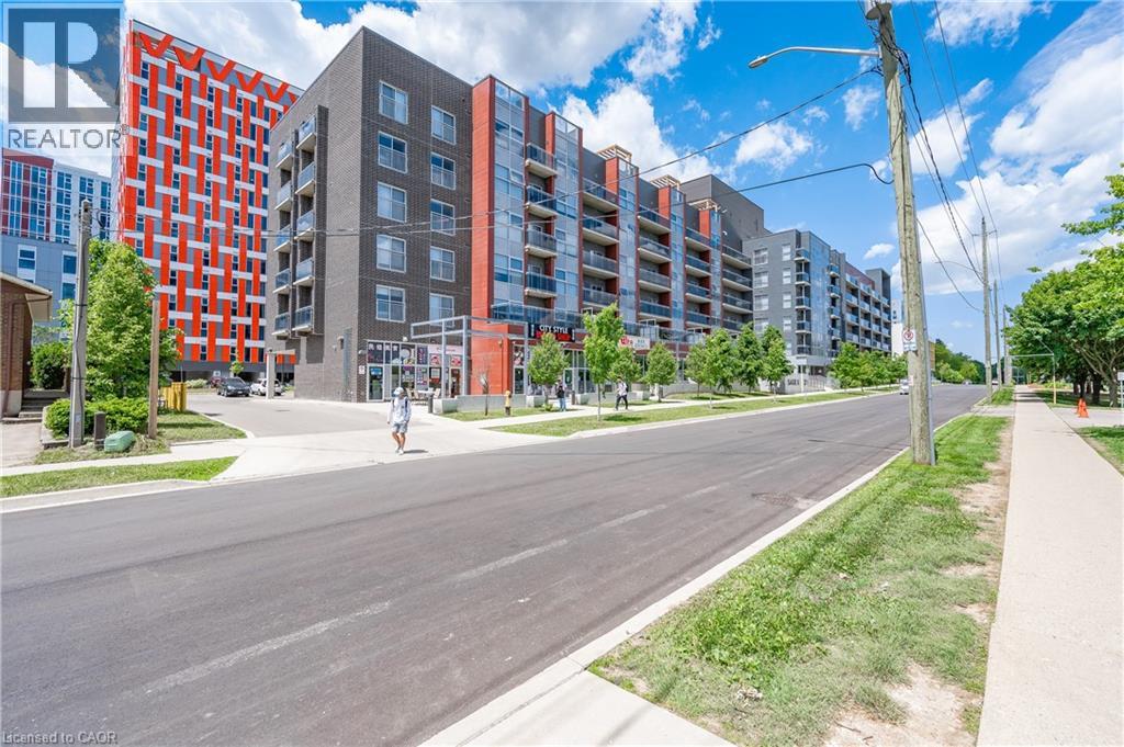 251 Hemlock Street Unit# 201, Waterloo, Ontario  N2L 0H2 - Photo 3 - 40815802
