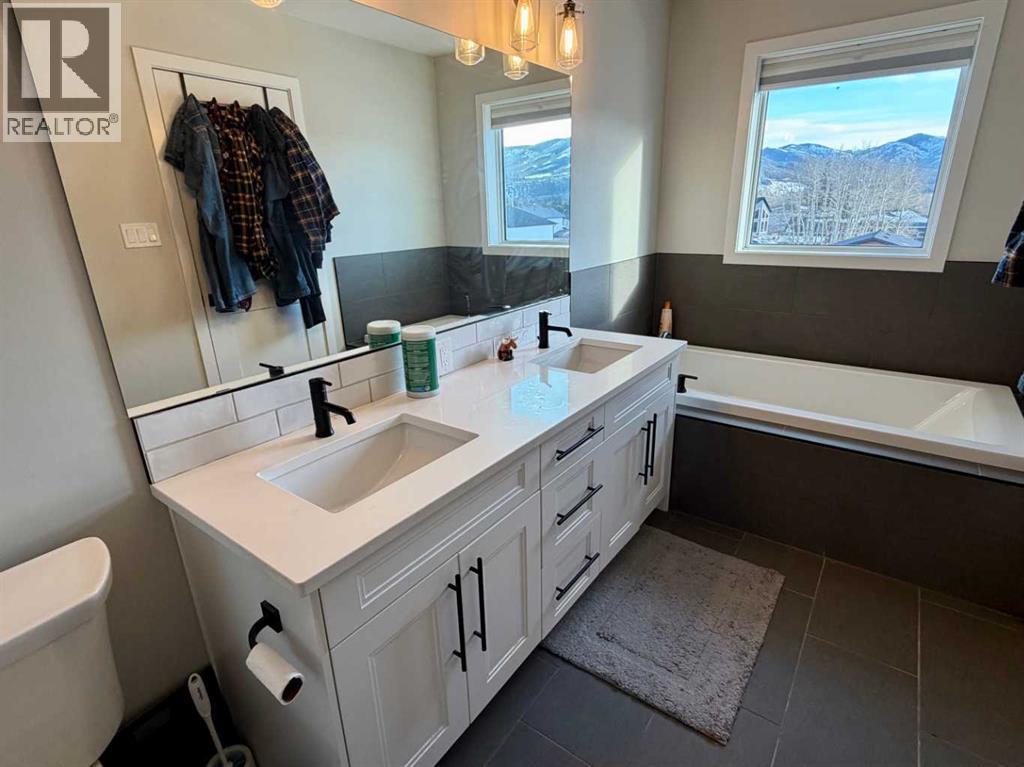 3014 225 Street, Bellevue, Alberta  T0K 0C0 - Photo 22 - A2290128