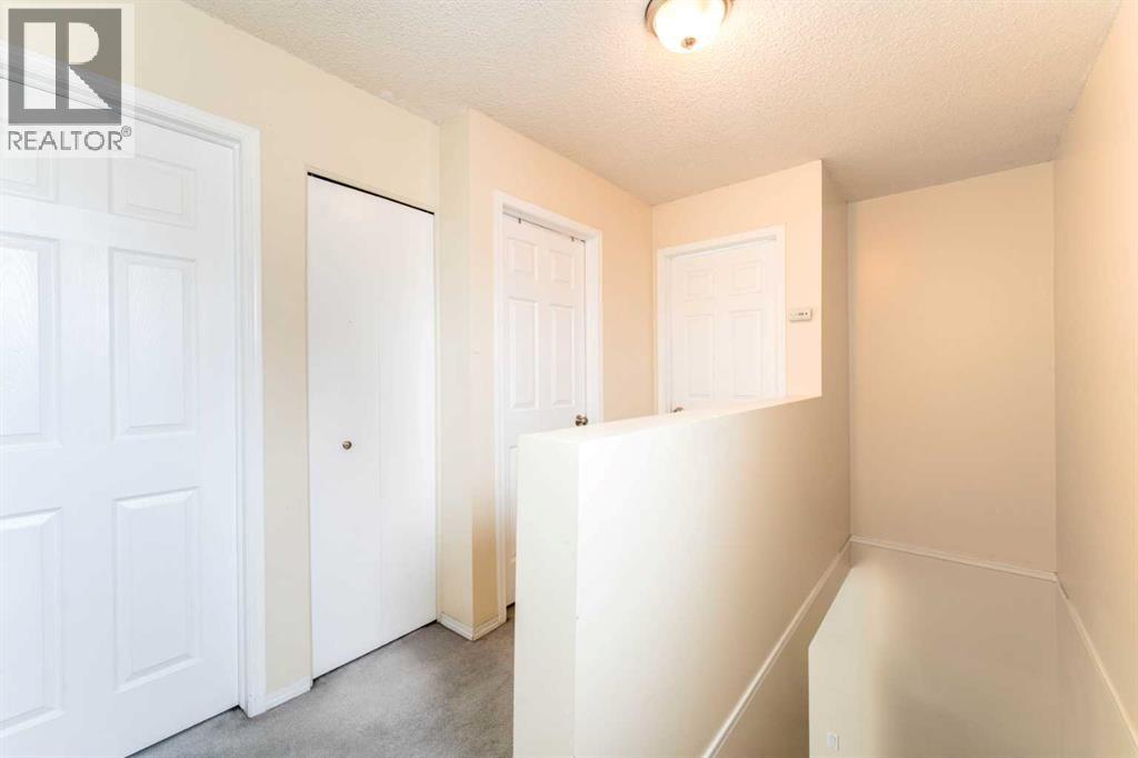 31 Coventry Lane NE, Calgary, Alberta  T3K 4G4 - Photo 16 - A2299352