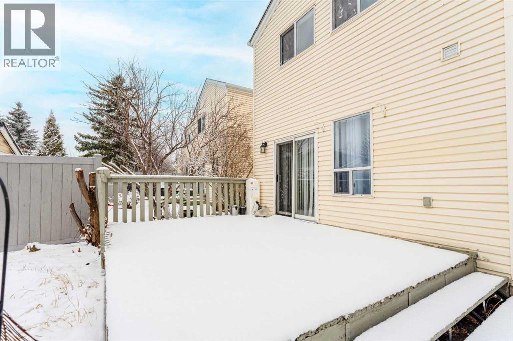 31 Coventry Lane NE, Calgary, Alberta  T3K 4G4 - Photo 38 - A2299352