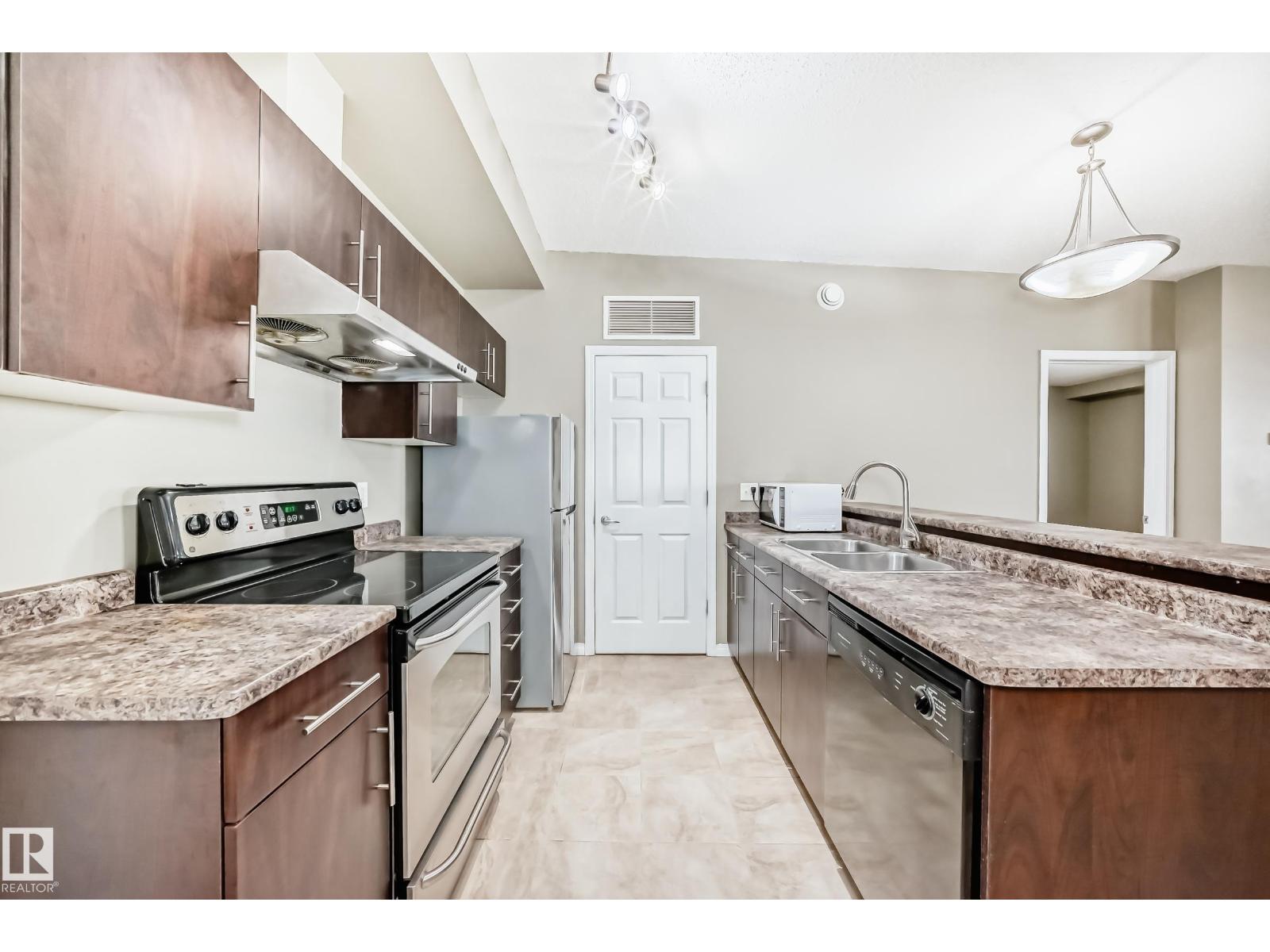 #411 6925 199 St Nw Nw, Edmonton, Alberta  T5T 3X8 - Photo 10 - E4480034