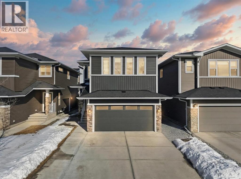 32 Red Embers Square NE, Calgary, Alberta