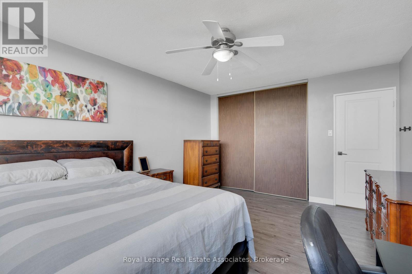 1204 - 215 Glenridge Avenue, St. Catharines, Ontario  L2T 3J7 - Photo 25 - X12966302