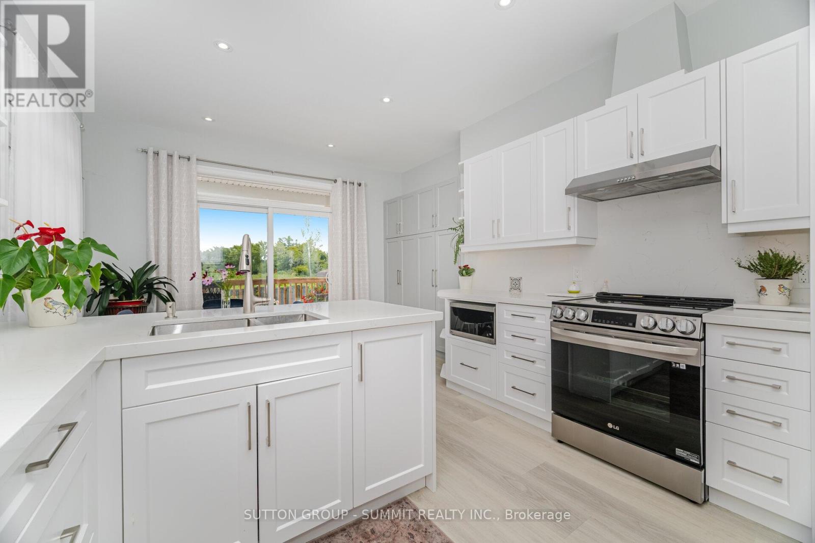 3396 Dustan Street, Lincoln, Ontario  L0R 2E0 - Photo 13 - X12966340