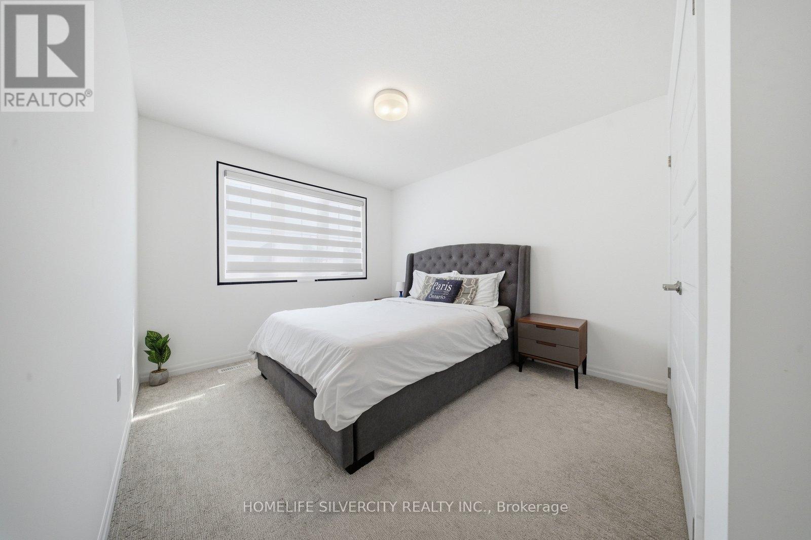 17 Oldham Avenue, Brant, Ontario  N3L 0G7 - Photo 21 - X12966350