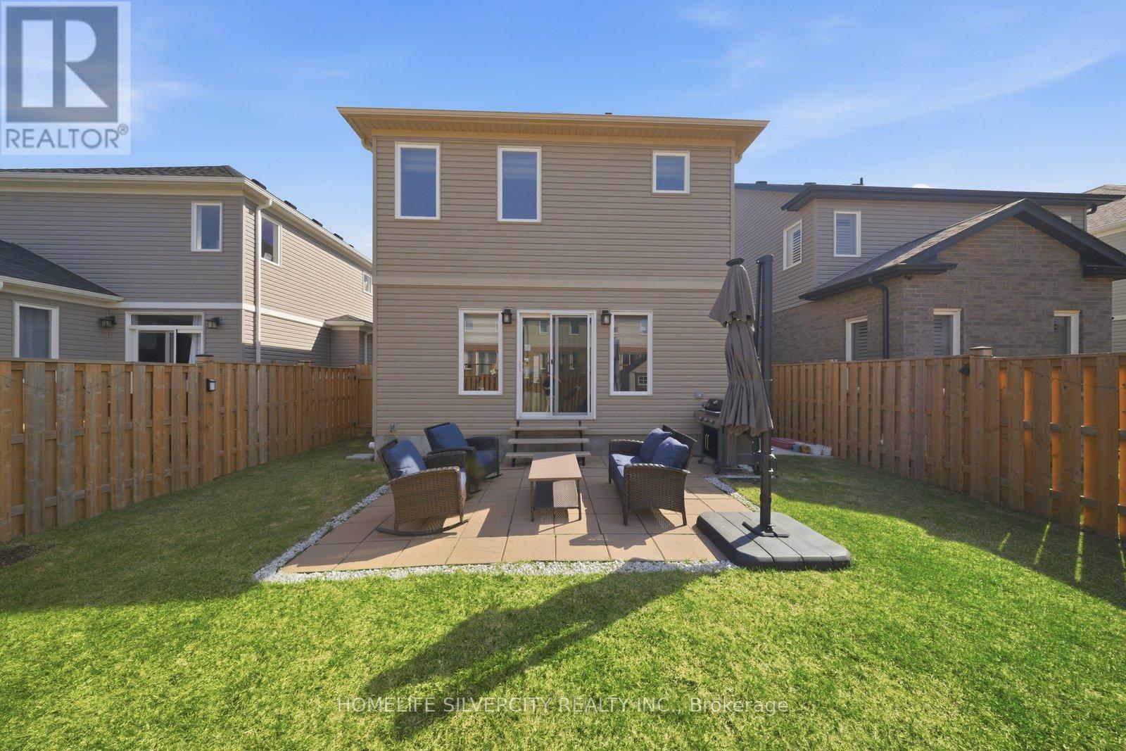 17 Oldham Avenue, Brant, Ontario  N3L 0G7 - Photo 32 - X12966350