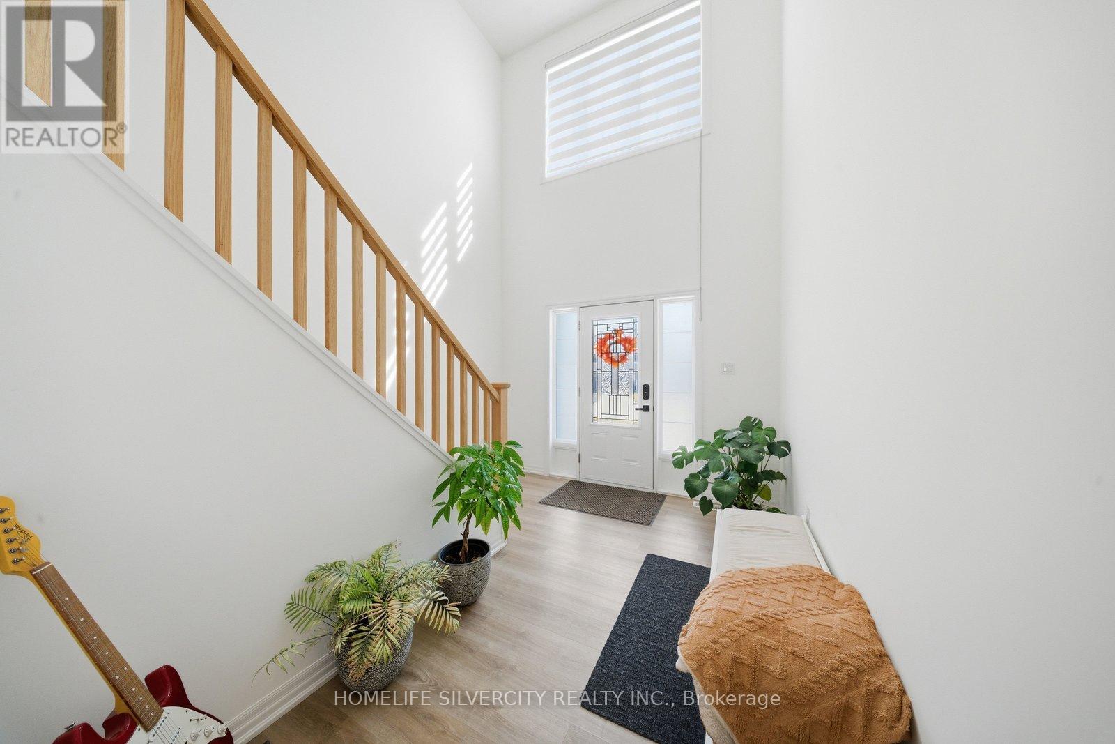 17 Oldham Avenue, Brant, Ontario  N3L 0G7 - Photo 5 - X12966350