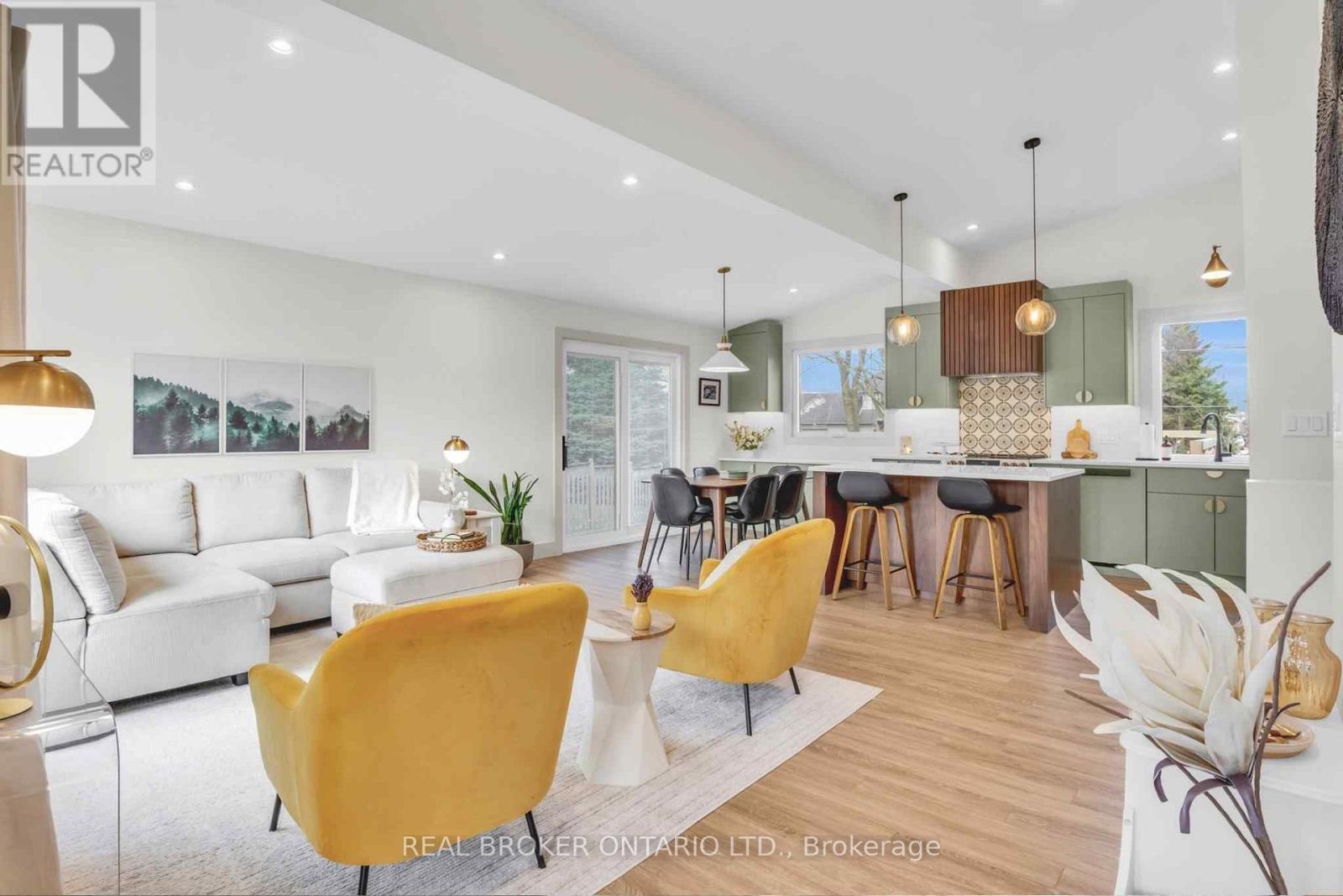 17 Bluebird Place, Woolwich, Ontario  N3B 1W7 - Photo 12 - X12966354