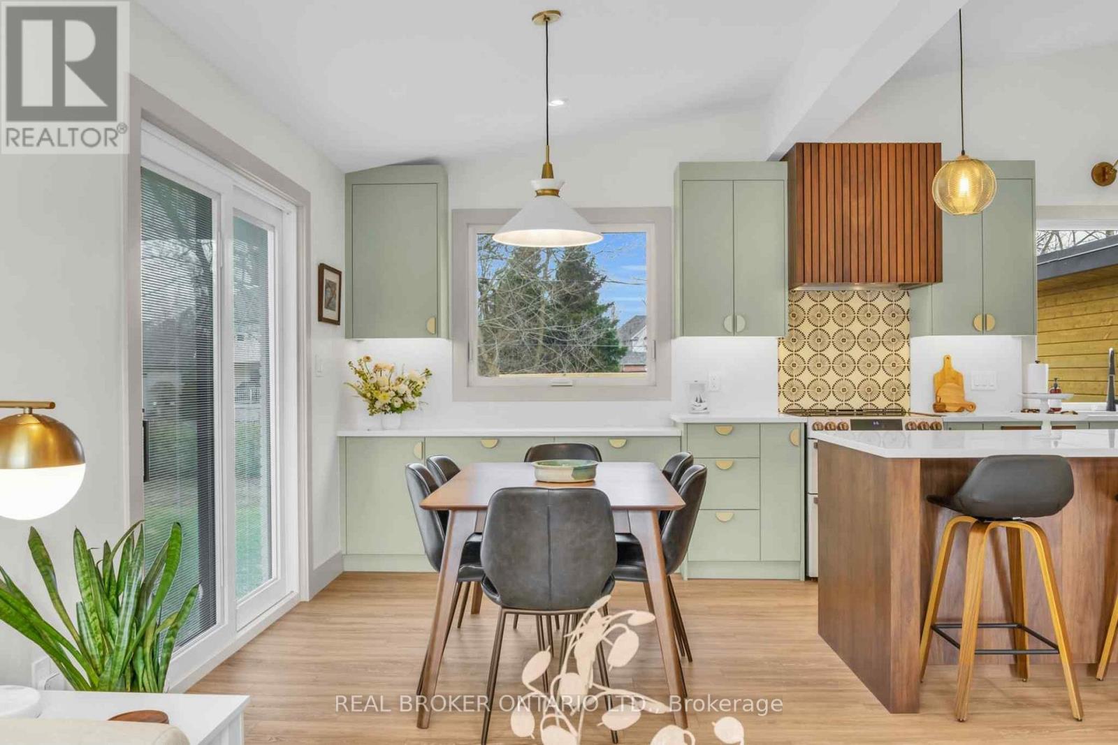 17 Bluebird Place, Woolwich, Ontario  N3B 1W7 - Photo 18 - X12966354