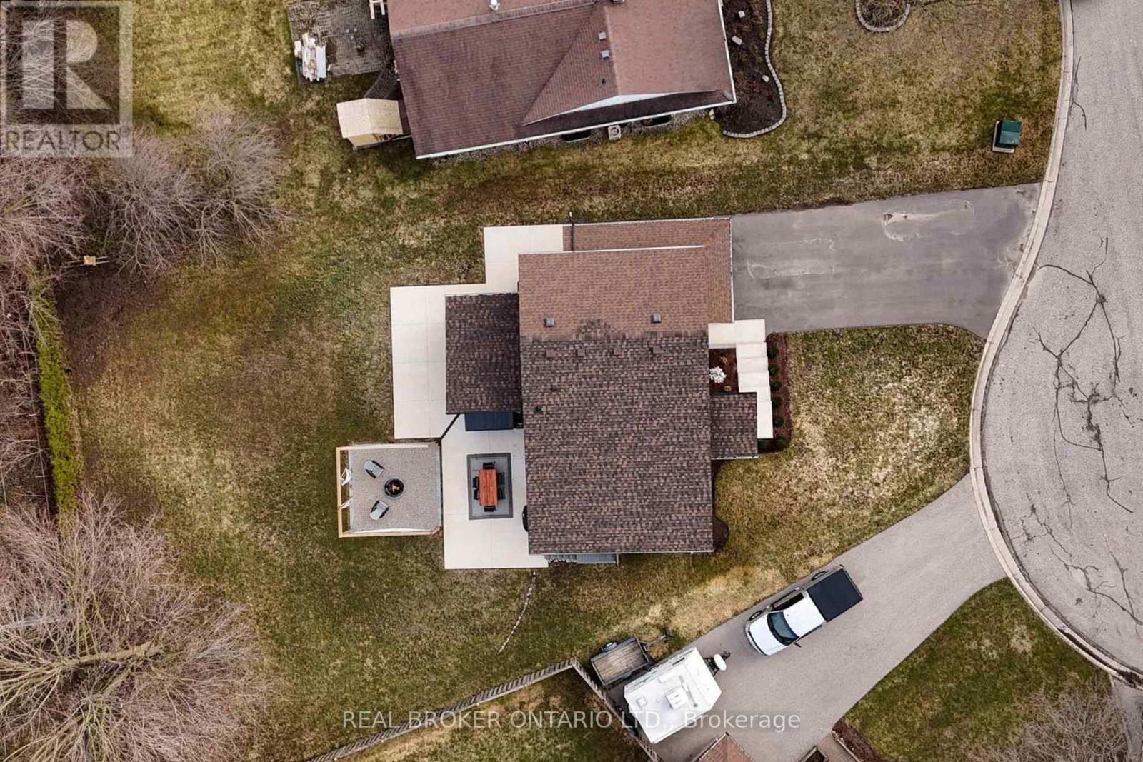 17 Bluebird Place, Woolwich, Ontario  N3B 1W7 - Photo 44 - X12966354