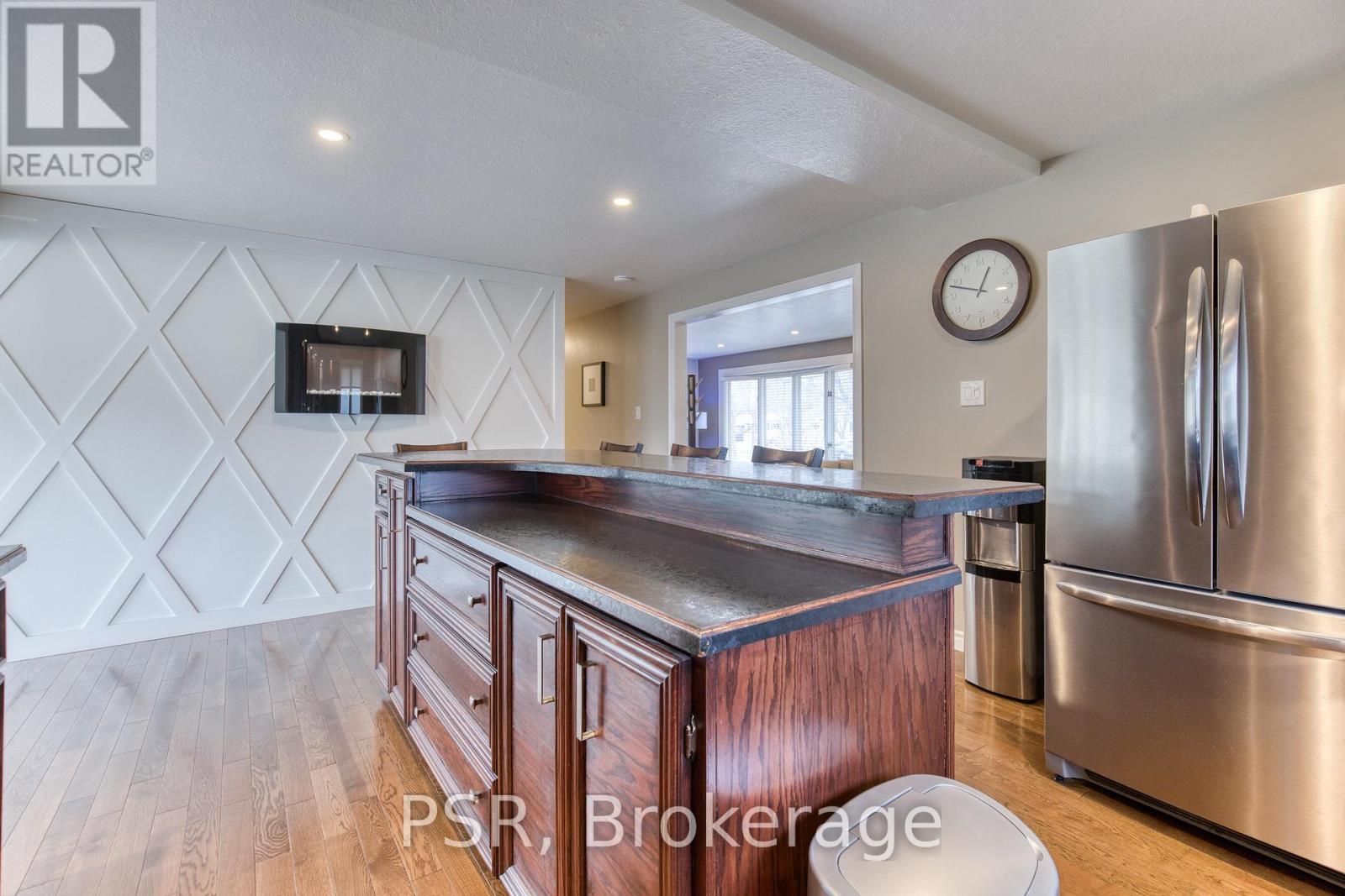 24 Burbank Road, Kitchener, Ontario  N2B 1E1 - Photo 16 - X12966406