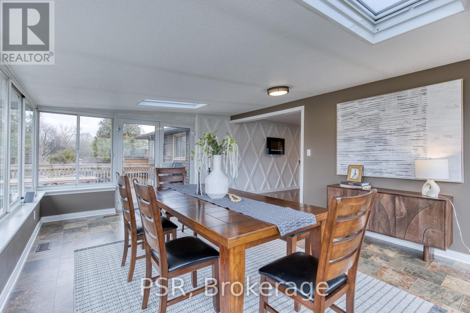 24 Burbank Road, Kitchener, Ontario  N2B 1E1 - Photo 29 - X12966406