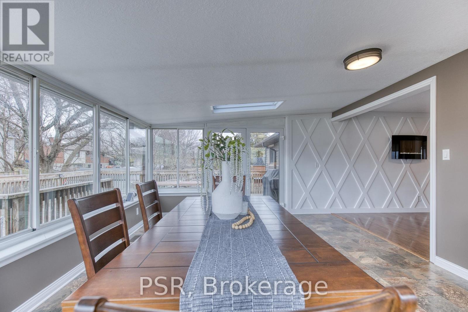 24 Burbank Road, Kitchener, Ontario  N2B 1E1 - Photo 30 - X12966406