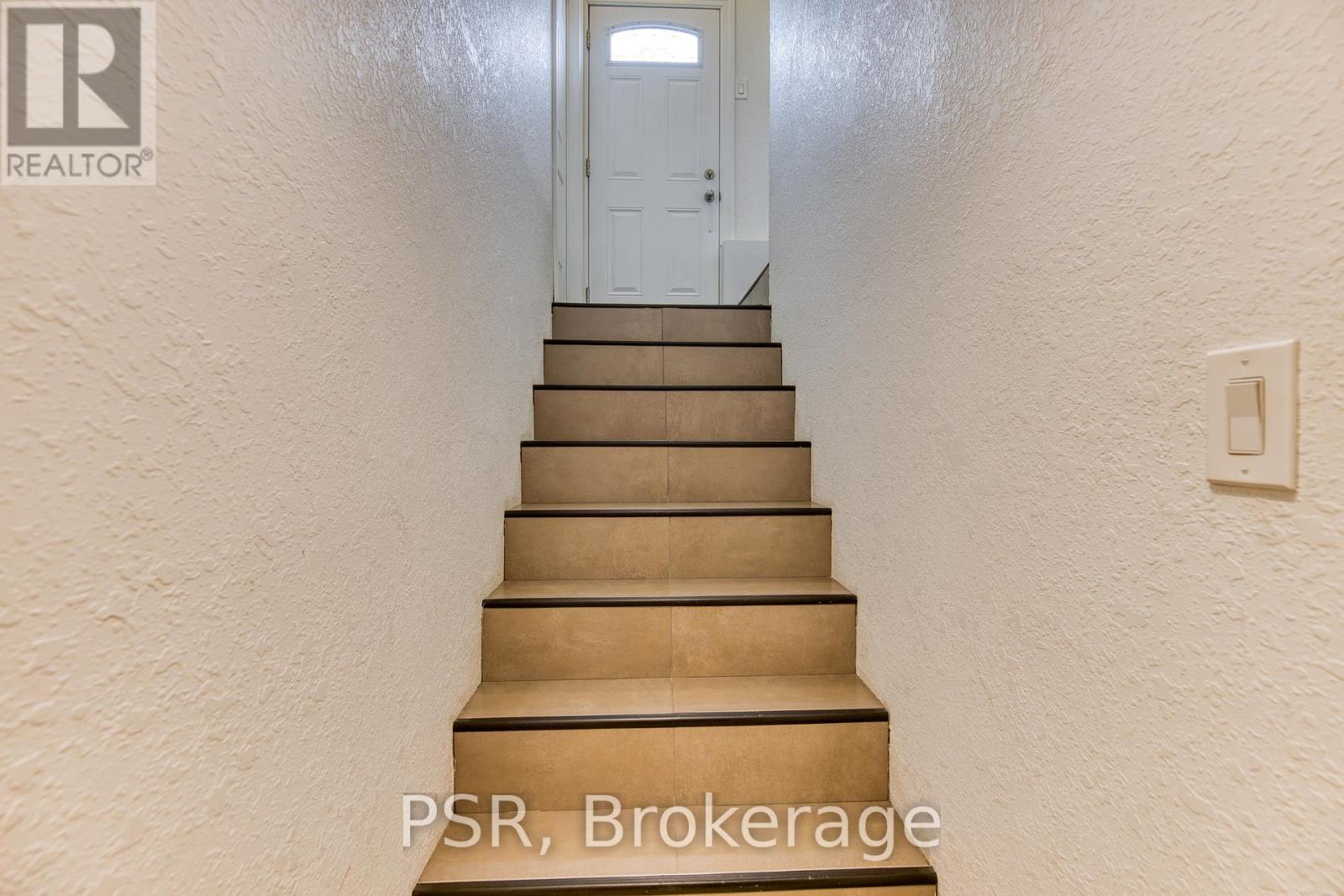 24 Burbank Road, Kitchener, Ontario  N2B 1E1 - Photo 32 - X12966406