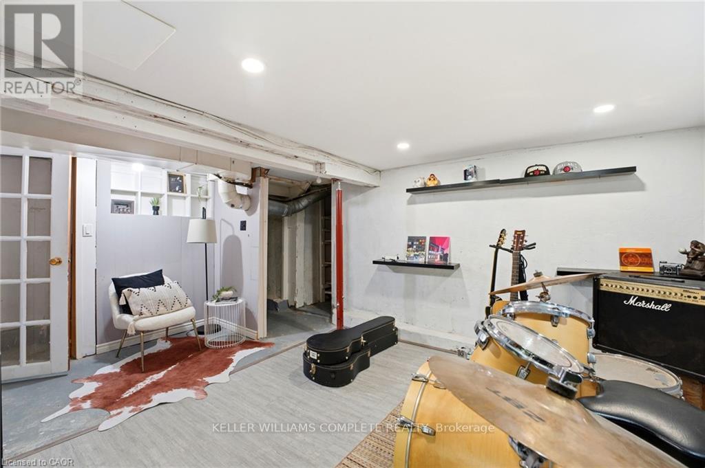 547 Cochrane Road, Hamilton, Ontario  L8K 3H4 - Photo 18 - X12966460