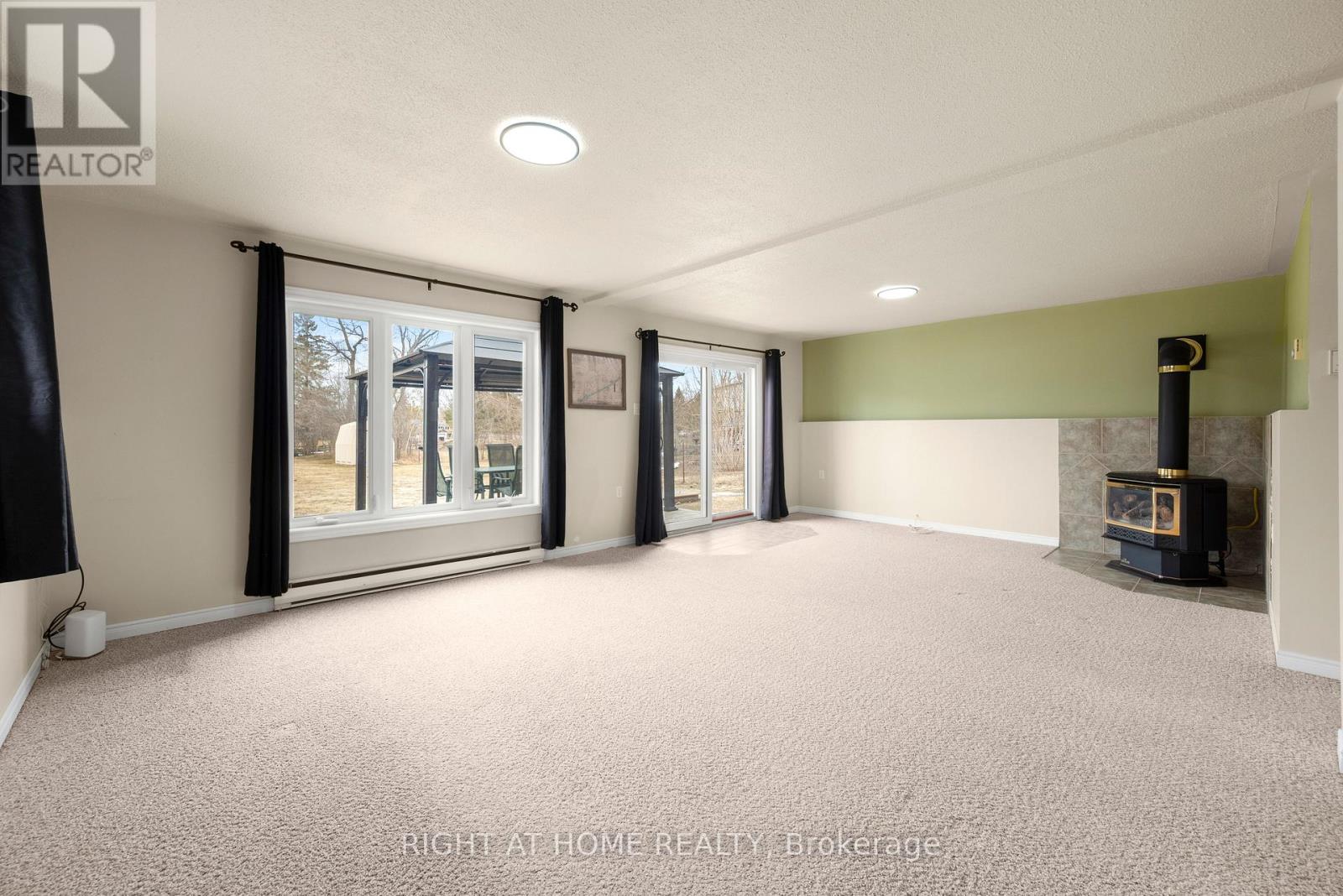 12 Maple Grove Road, Kawartha Lakes, Ontario  K9V 4R6 - Photo 20 - X12966488