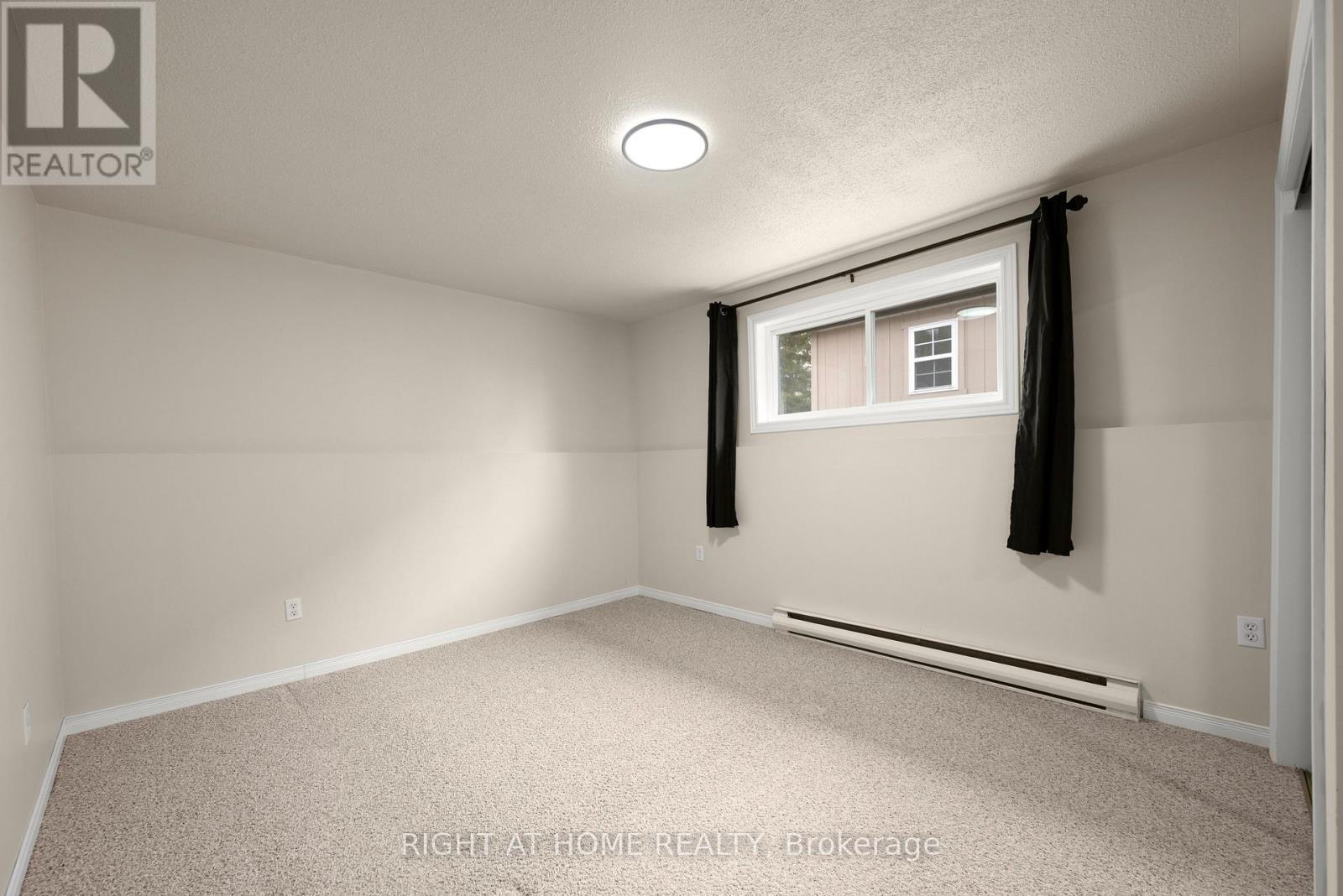 12 Maple Grove Road, Kawartha Lakes, Ontario  K9V 4R6 - Photo 25 - X12966488