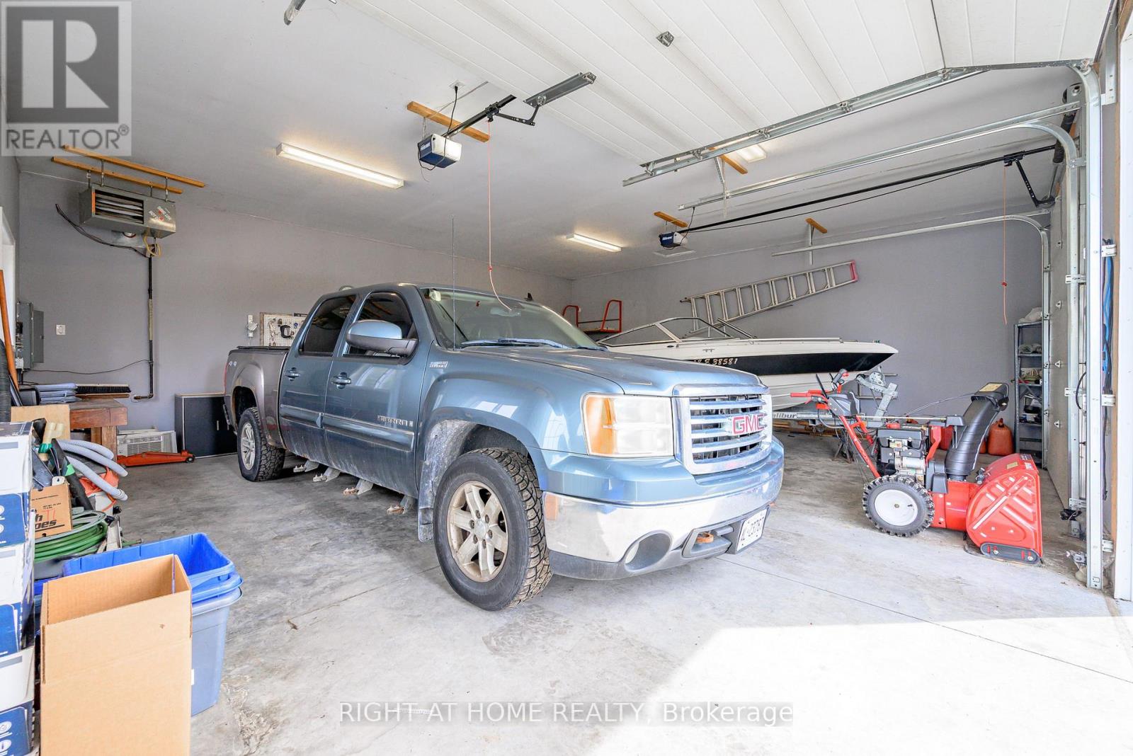 12 Maple Grove Road, Kawartha Lakes, Ontario  K9V 4R6 - Photo 41 - X12966488